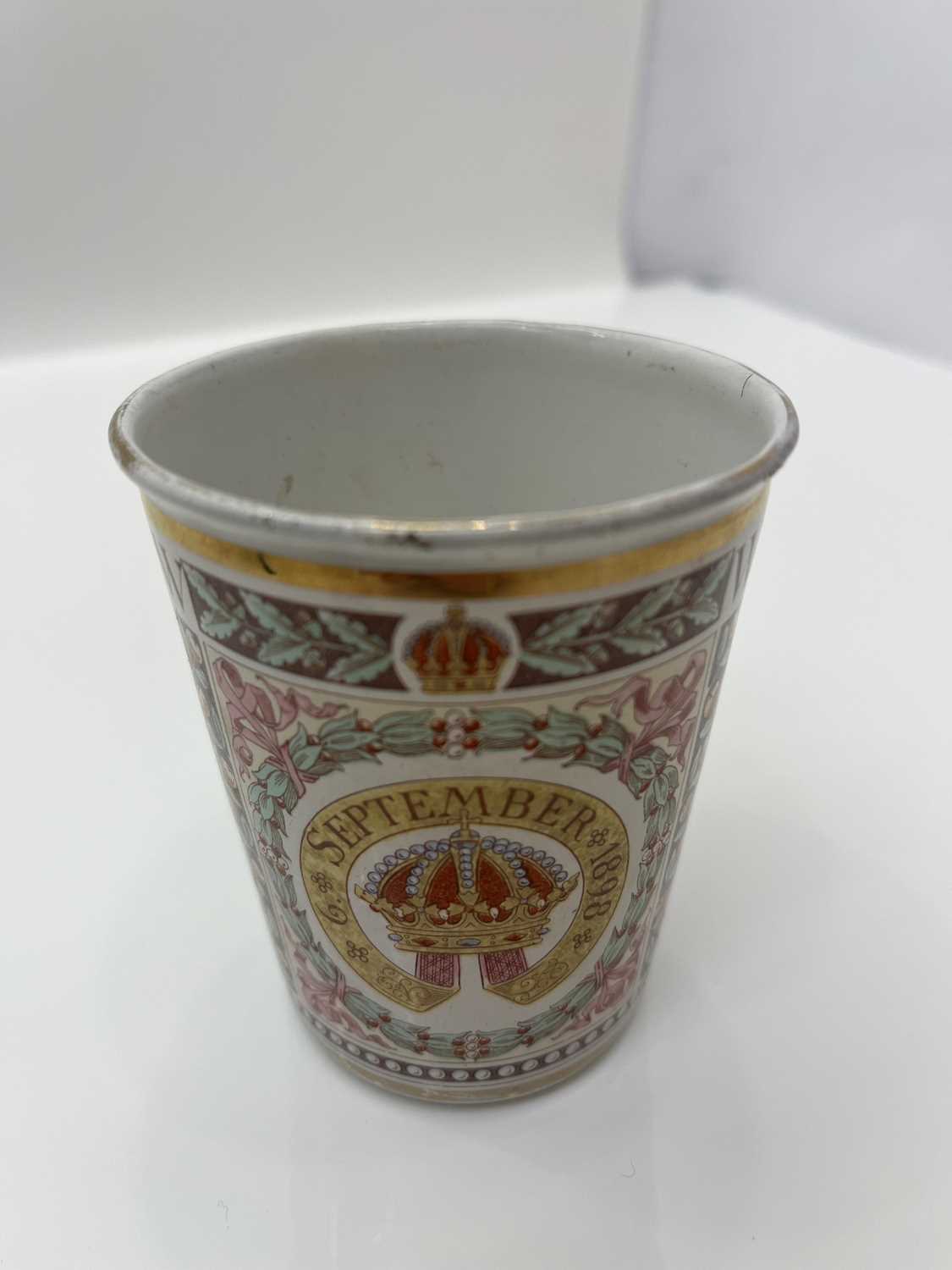 A collection of commemorative porcelain - Image 11 of 11