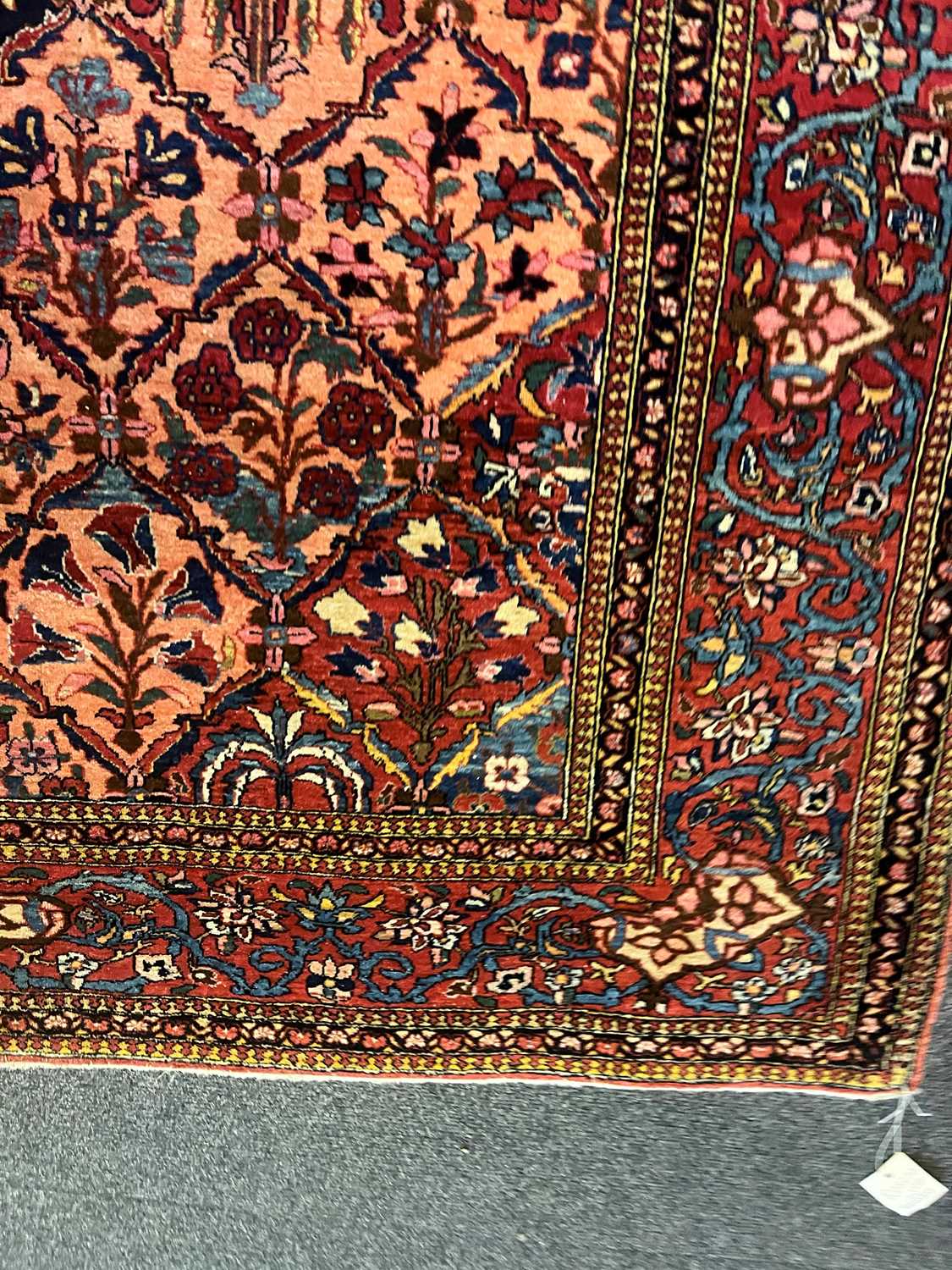 A Kashan wool rug - Image 17 of 59