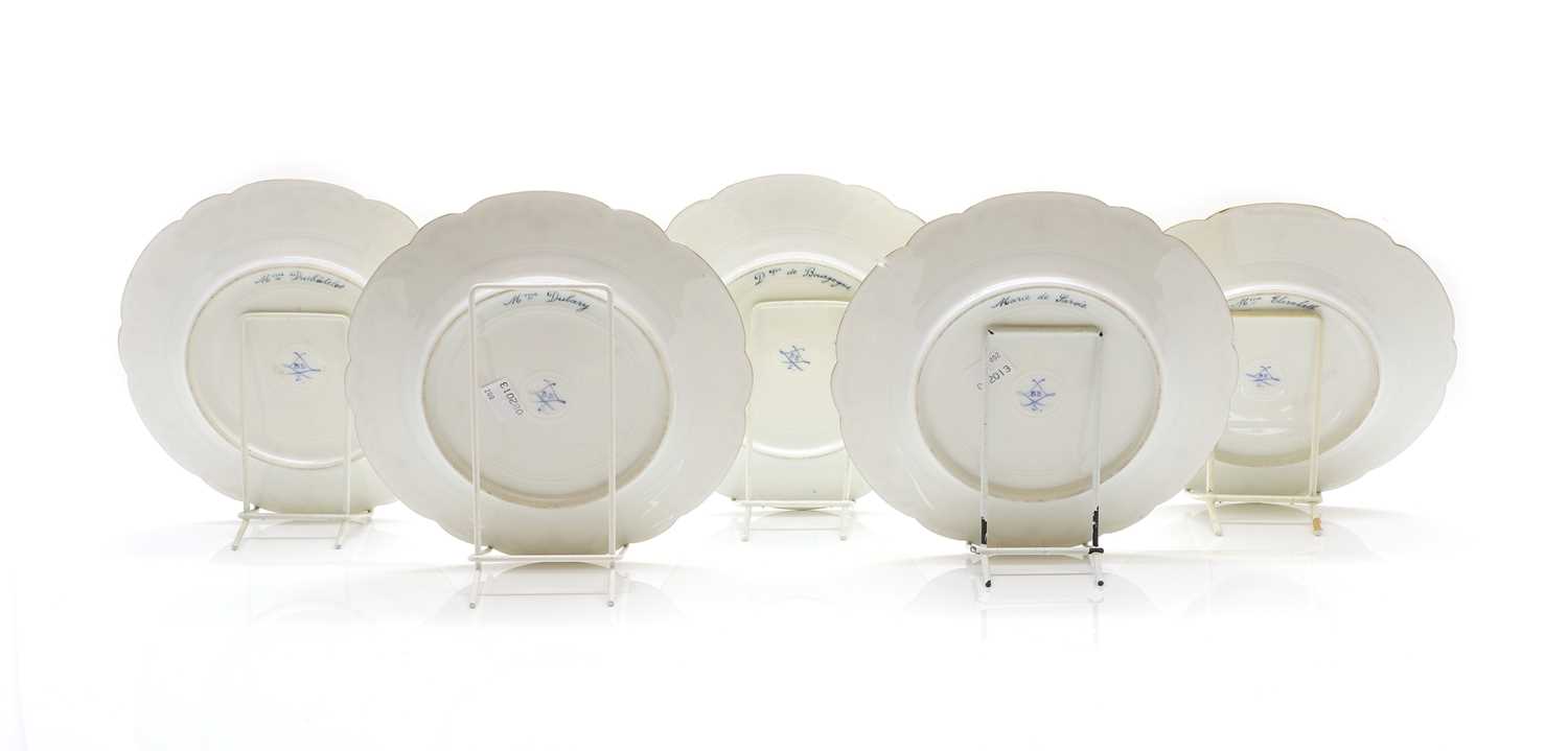 A set of five Sevres-style porcelain cabinet plates - Image 2 of 3