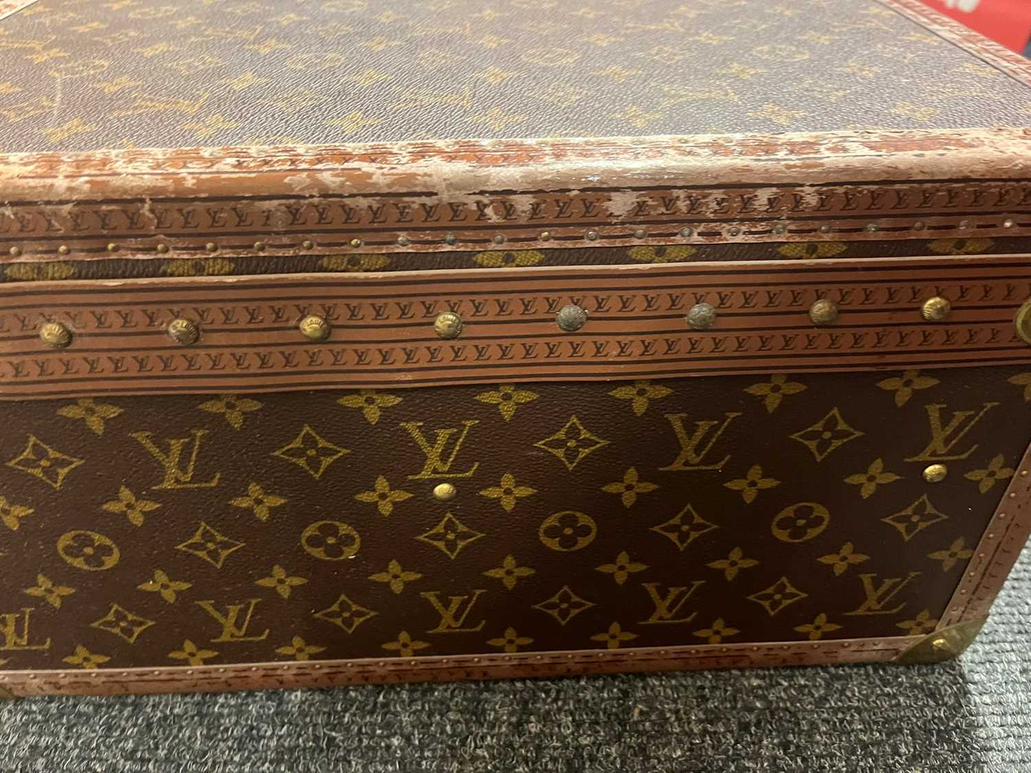 A Louis Vuitton monogrammed canvas 'Alzer 60' suitcase, - Image 16 of 39