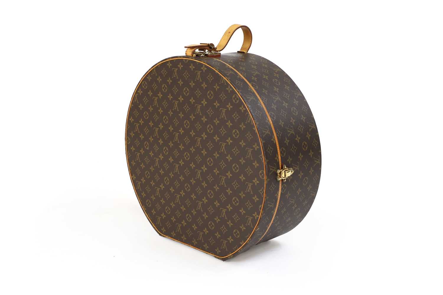 A Louis Vuitton monogrammed canvas boîte à chapeau ronde large hatbox,