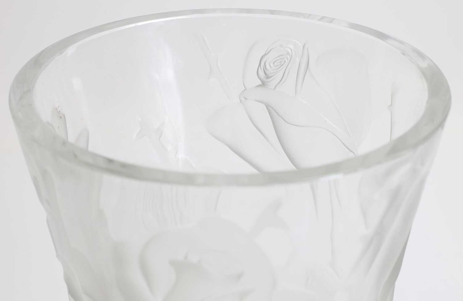 A Lalique 'Ispahan' glass vase, - Image 4 of 4