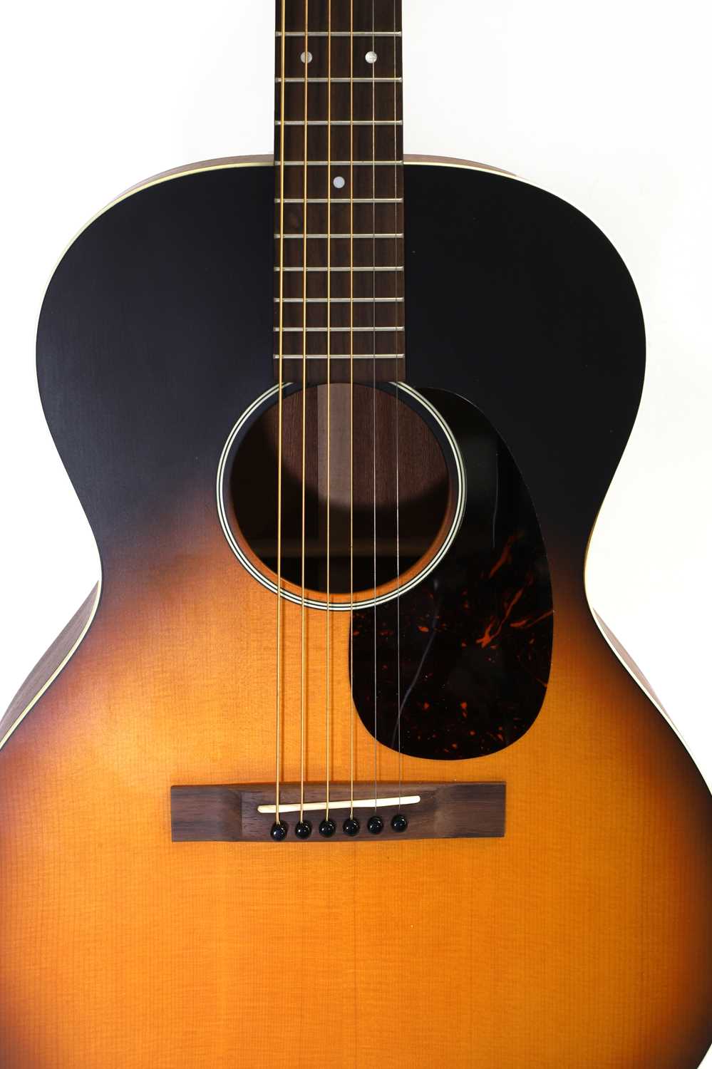 A 2009 Martin 00L-17 acoustic guitar, - Image 10 of 13