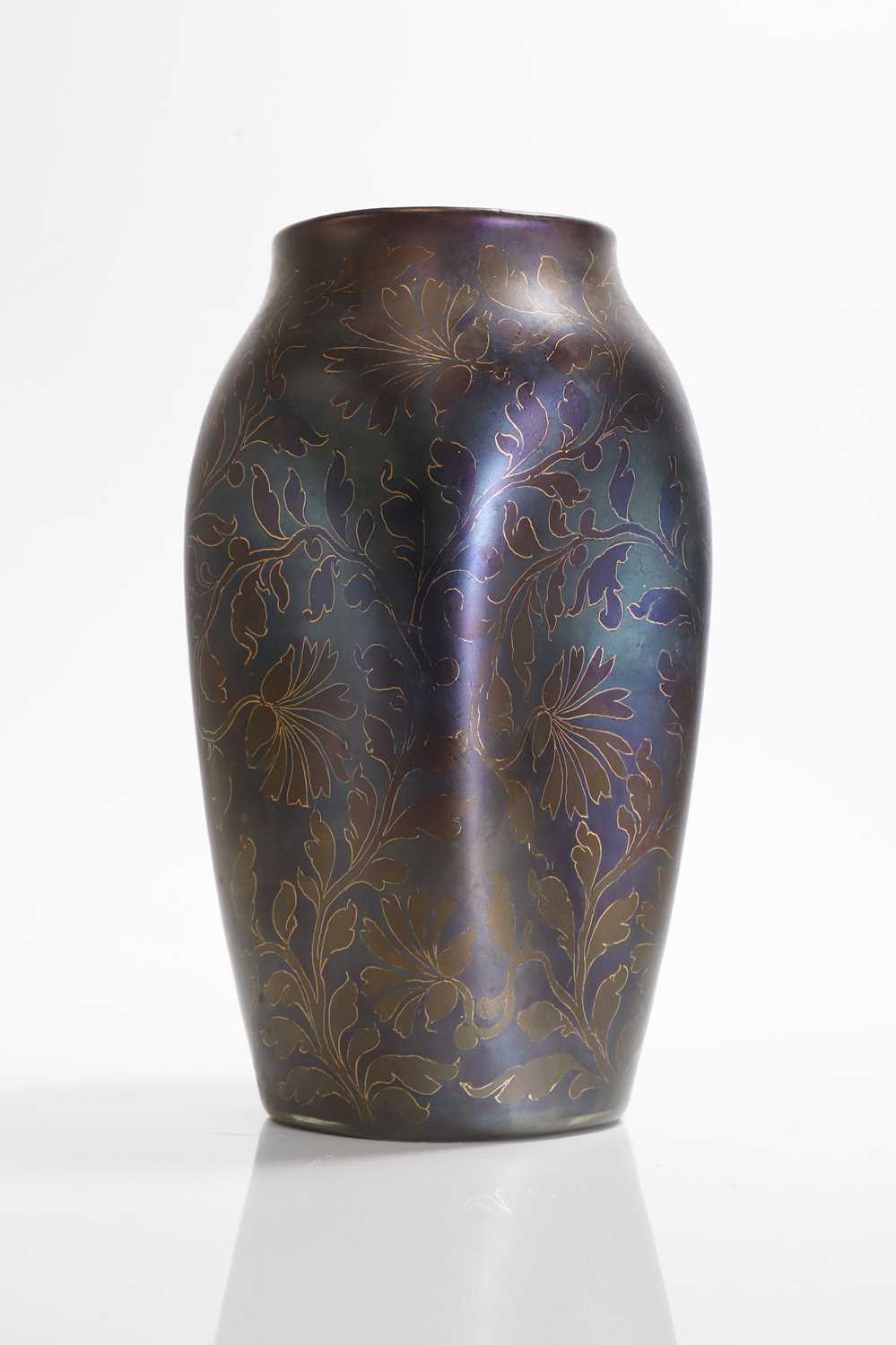 A Loetz 'Rubin Matte Iris' glass vase, - Image 2 of 4