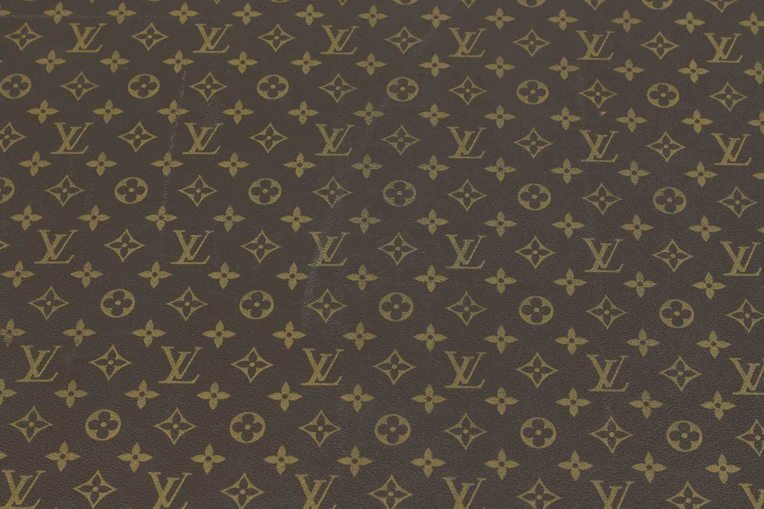 A Louis Vuitton monogrammed canvas 'Alzer 75' suitcase, - Image 10 of 33