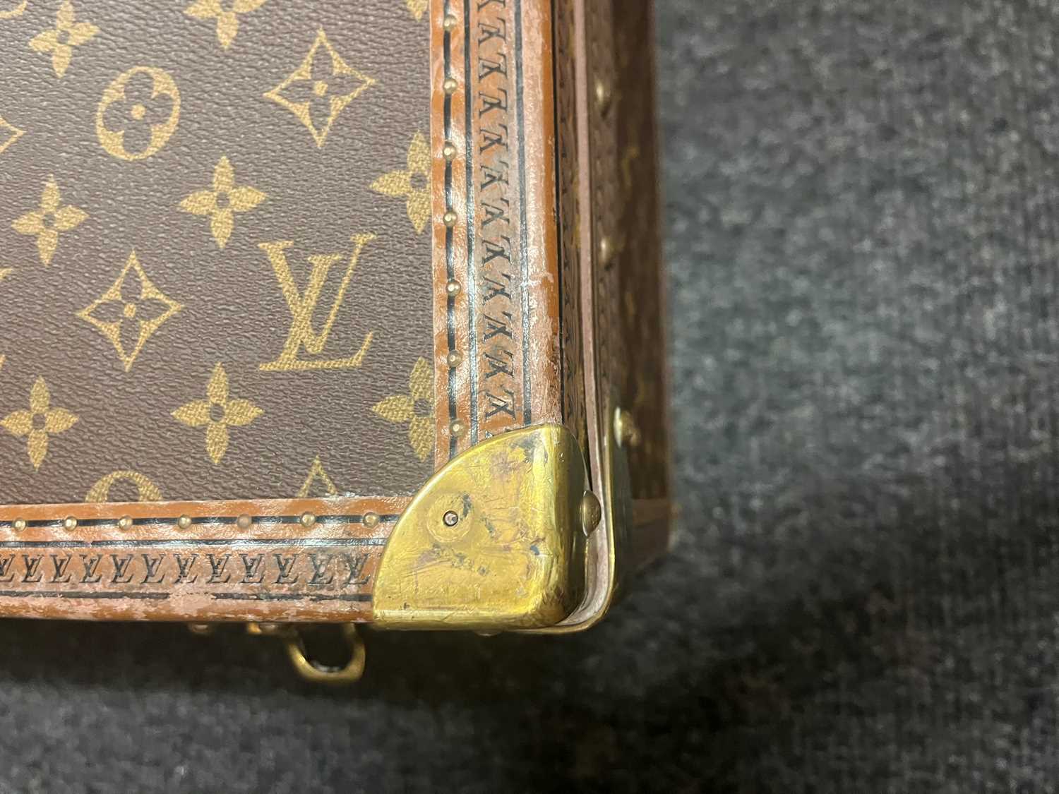 A Louis Vuitton monogrammed canvas English 'Alzer' suitcase, - Image 14 of 29