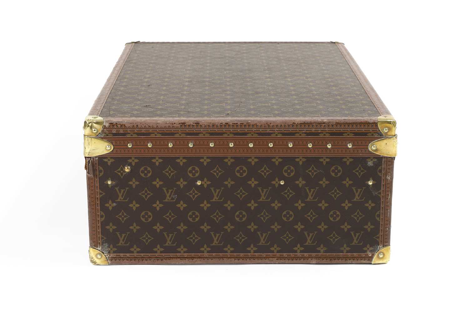 A Louis Vuitton monogrammed canvas 'Alzer 80' suitcase, - Image 4 of 32