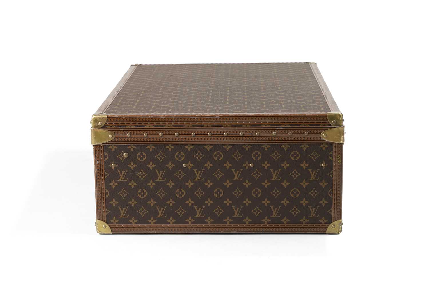 A Louis Vuitton monogrammed canvas English 'Alzer' suitcase, - Image 5 of 29