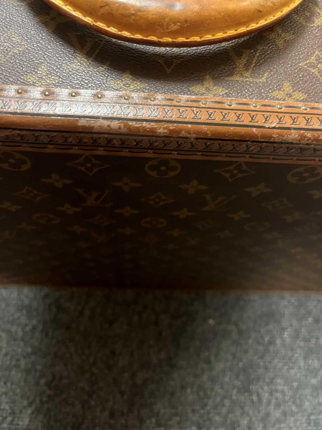 A Louis Vuitton monogrammed canvas 'Alzer 70' suitcase, - Image 28 of 37