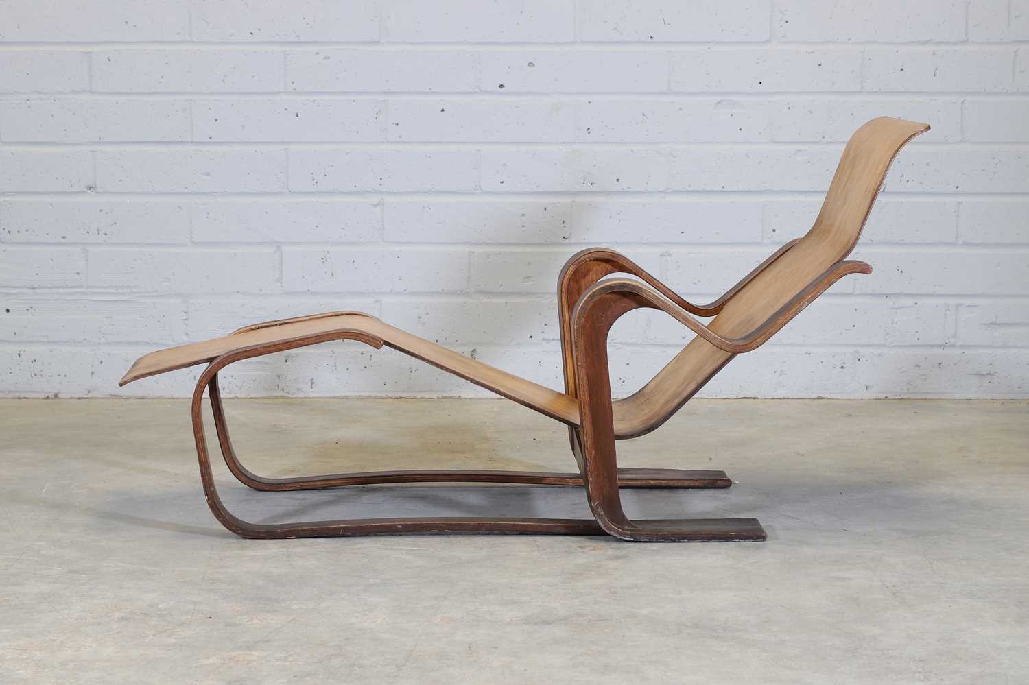 A bentwood 'Long Chair' recliner, - Image 4 of 19