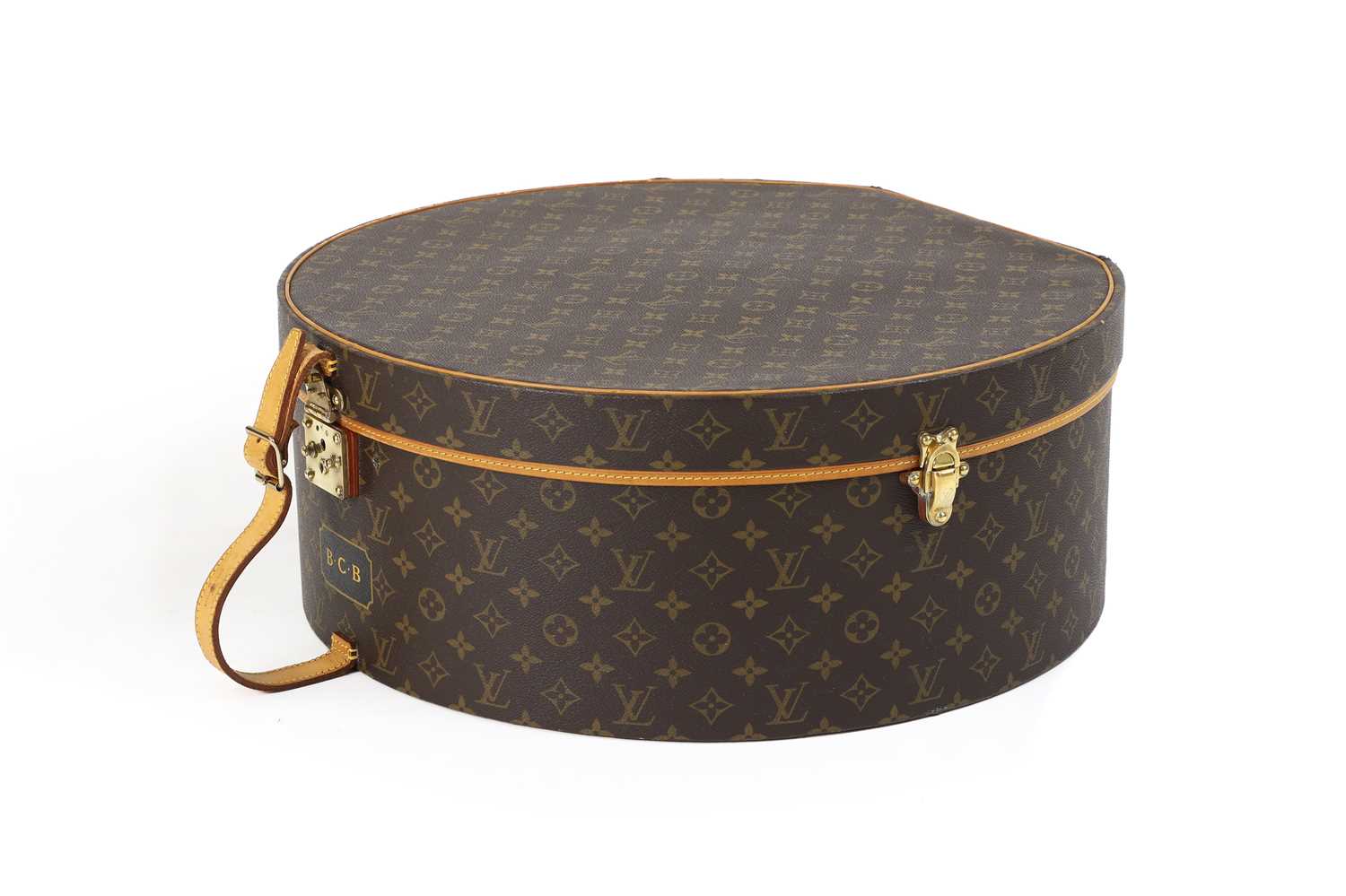 A Louis Vuitton monogrammed canvas boîte à chapeau ronde large hatbox, - Image 5 of 14