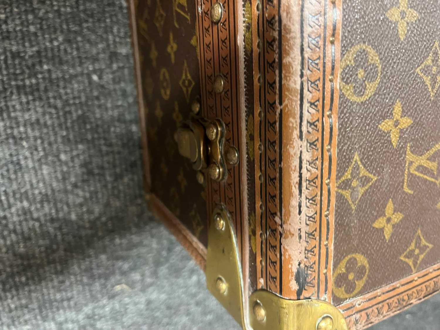 A Louis Vuitton monogrammed canvas 'Alzer 70' suitcase, - Image 27 of 37