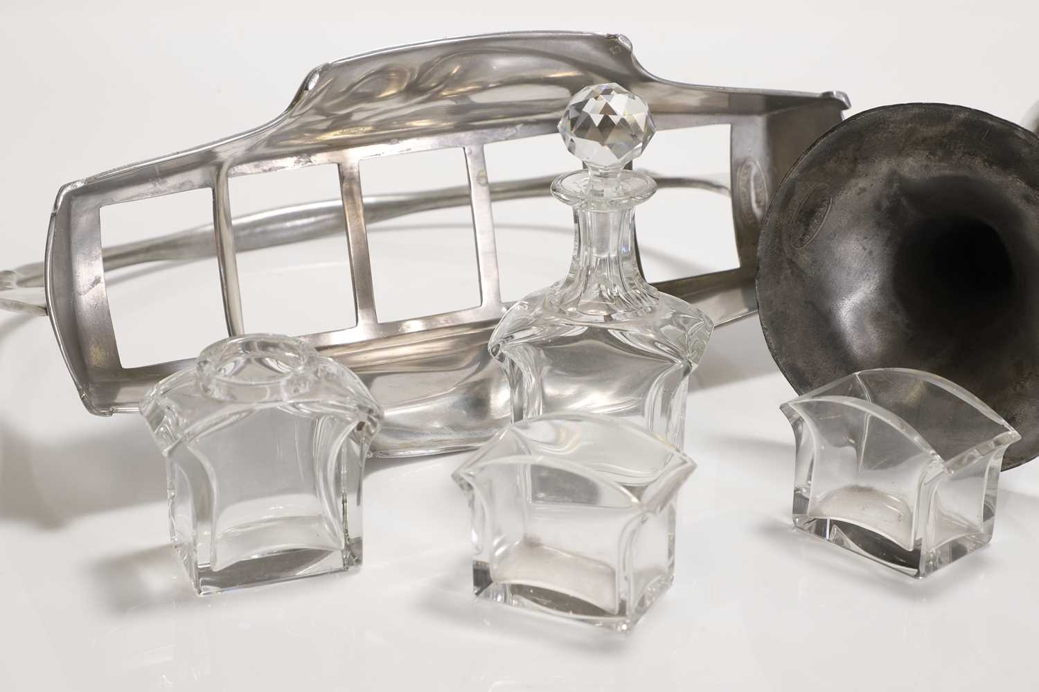 A German Kayserzinn 'Model No. 4538' cut-glass and pewter cruet set, - Image 5 of 5