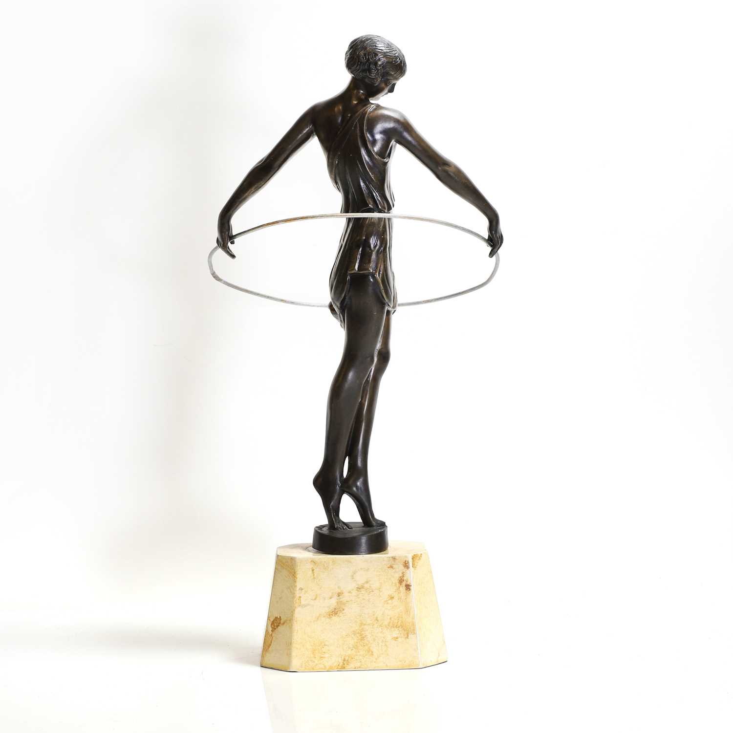 An Art Deco patinated bronze figure, - Image 3 of 5