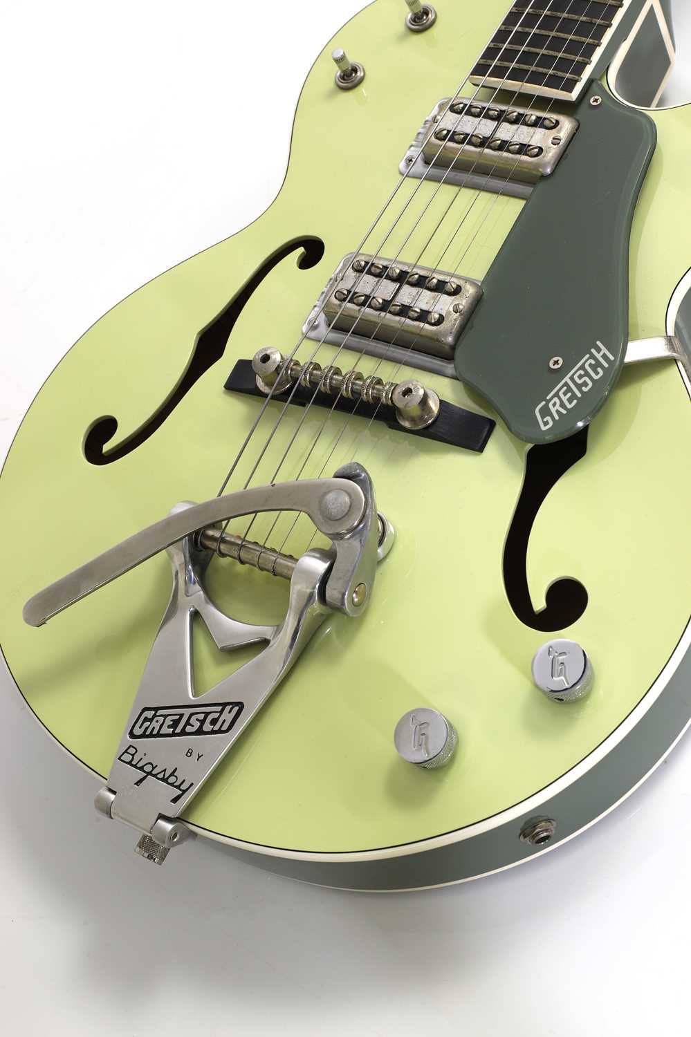 A Gretsch G6118T-60GE Vintage Select Edition '60 Anniversary hollow-bodied electric guitar, - Image 3 of 14