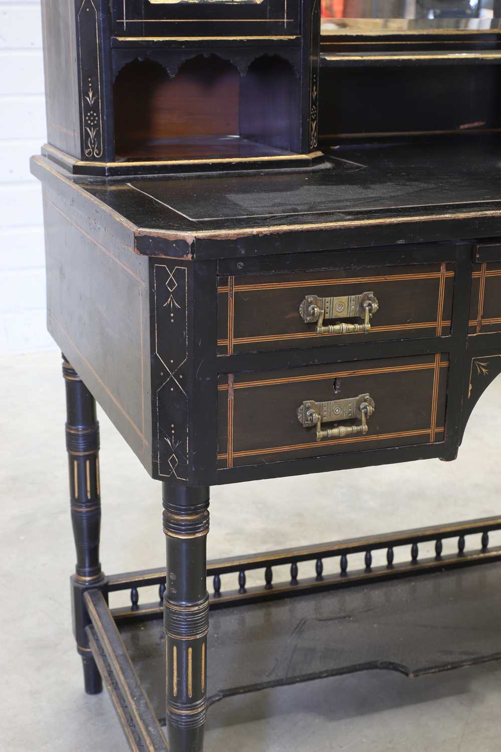 An Aesthetic Movement ebonised dressing table, - Bild 8 aus 8