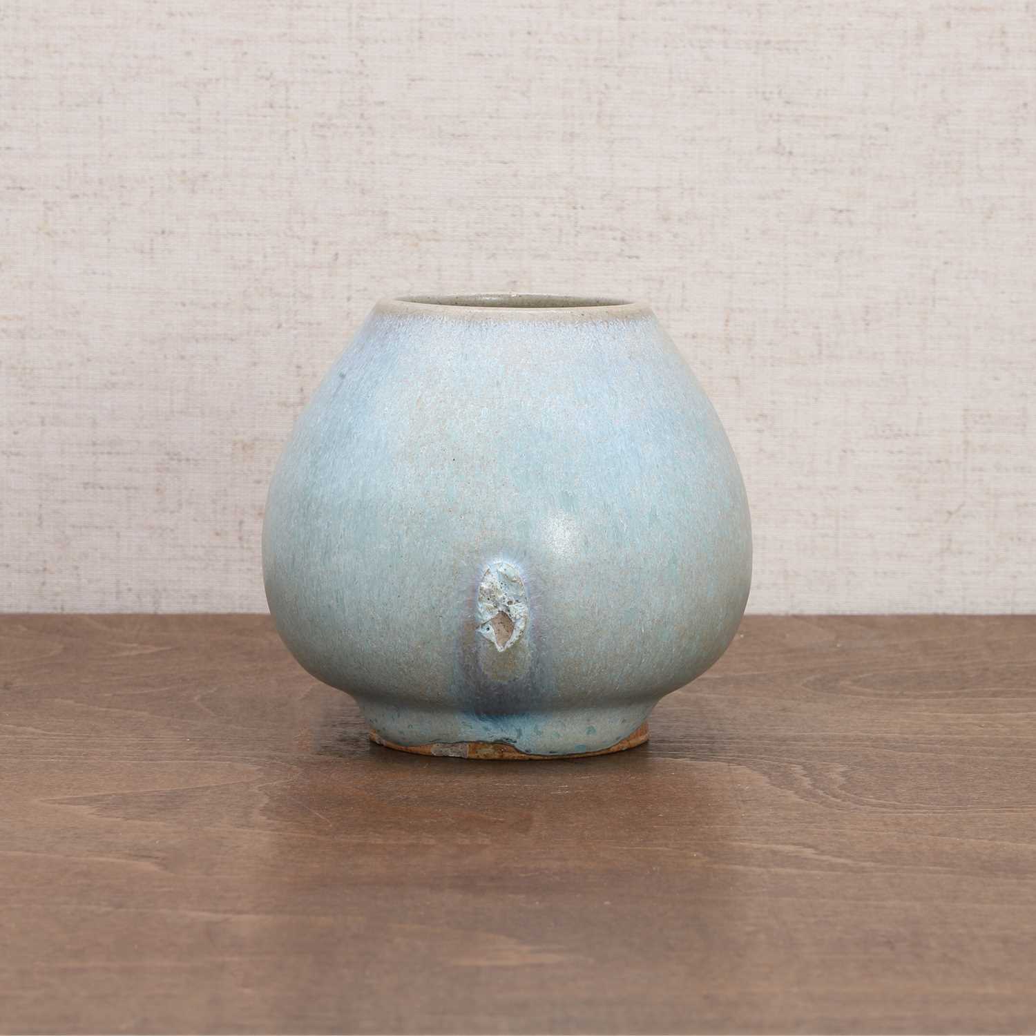 A Chinese jun-glazed water pot, - Bild 4 aus 7