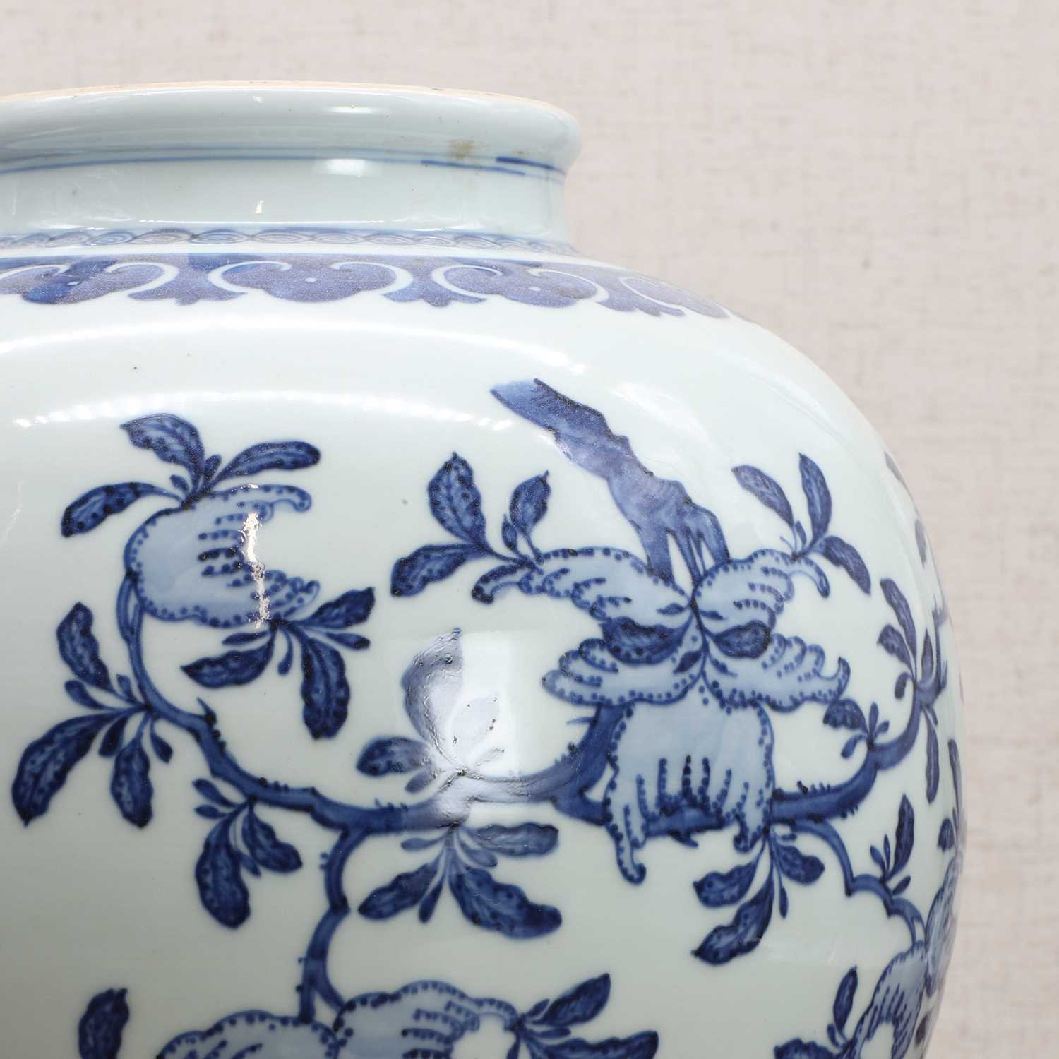 A Chinese blue and white jar, - Image 8 of 8