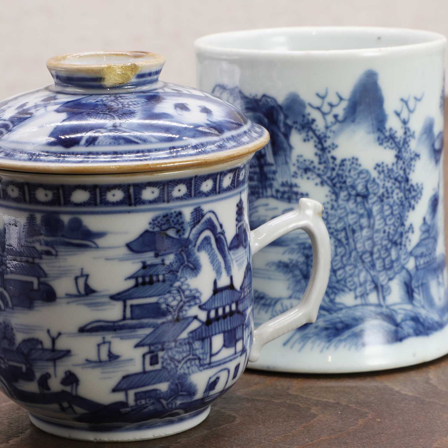 A group of Chinese export blue and white, - Image 6 of 9