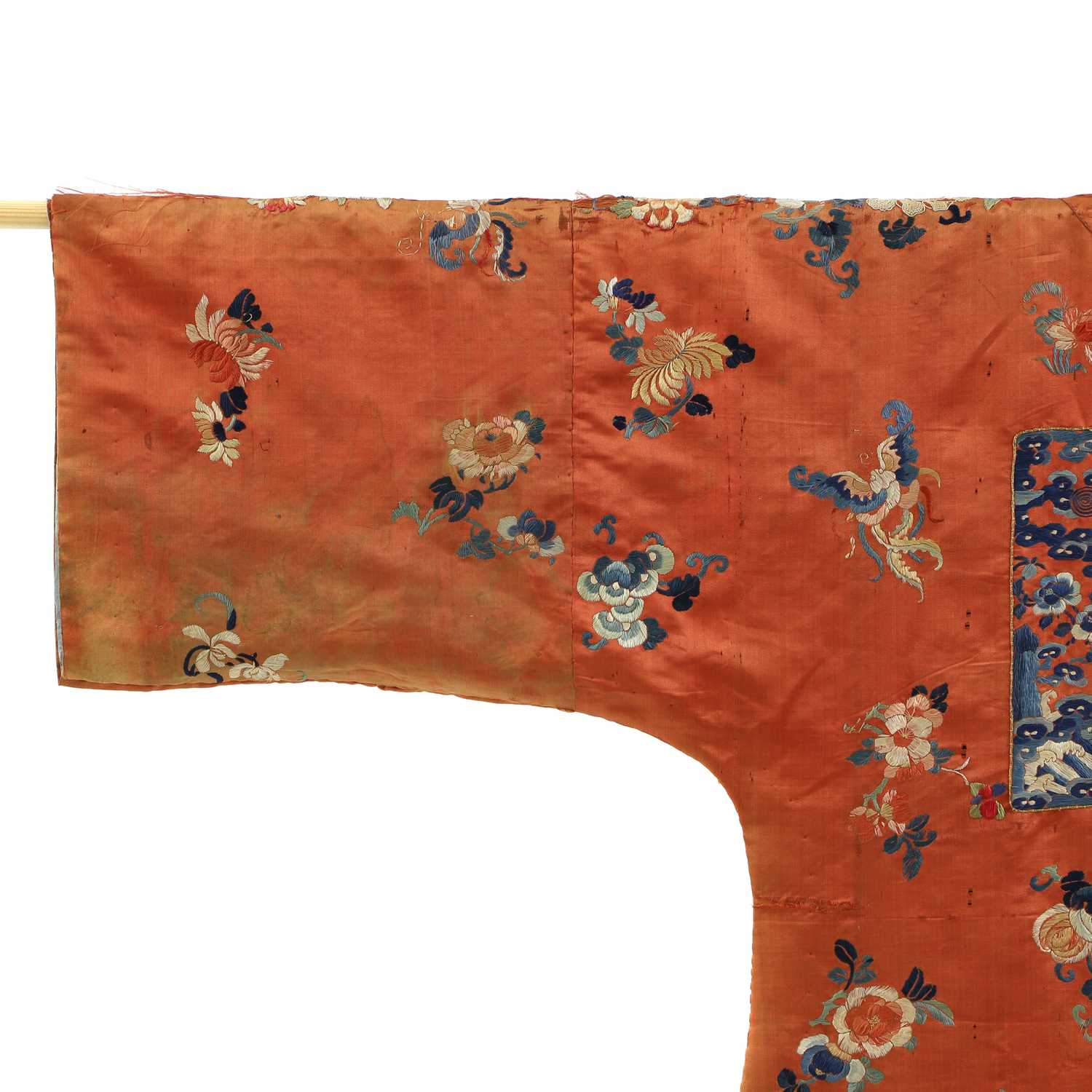 A Chinese embroidered robe, - Image 11 of 11