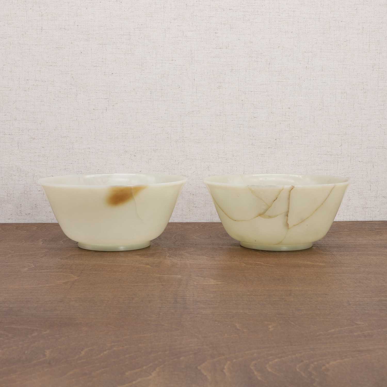 A pair of Chinese jade bowls, - Image 3 of 10