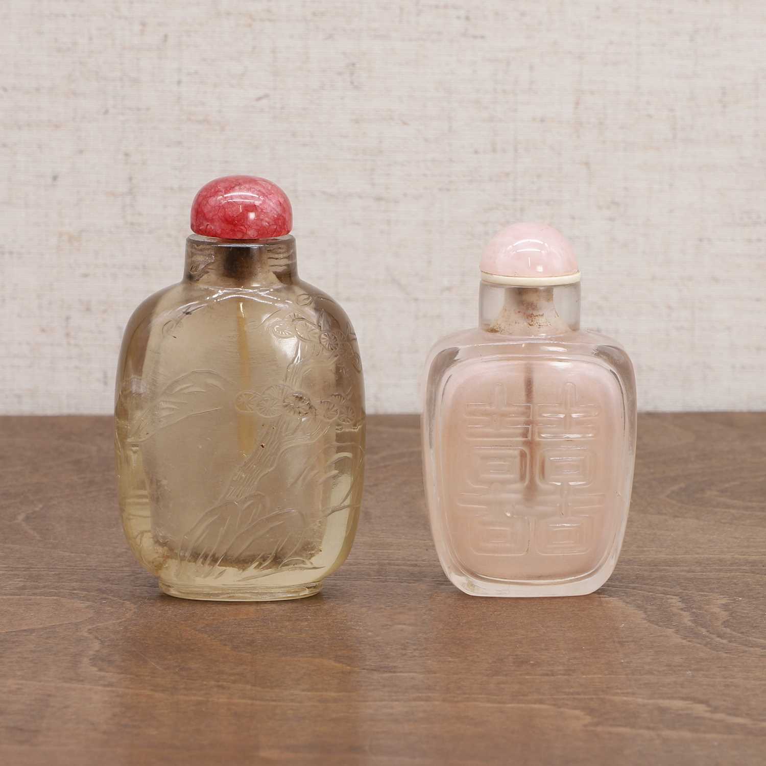 Two Chinese Peking glass snuff bottles, - Image 3 of 7