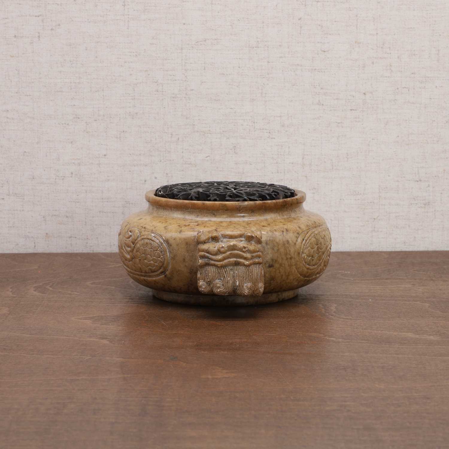 A Chinese soapstone incense burner, - Image 4 of 9