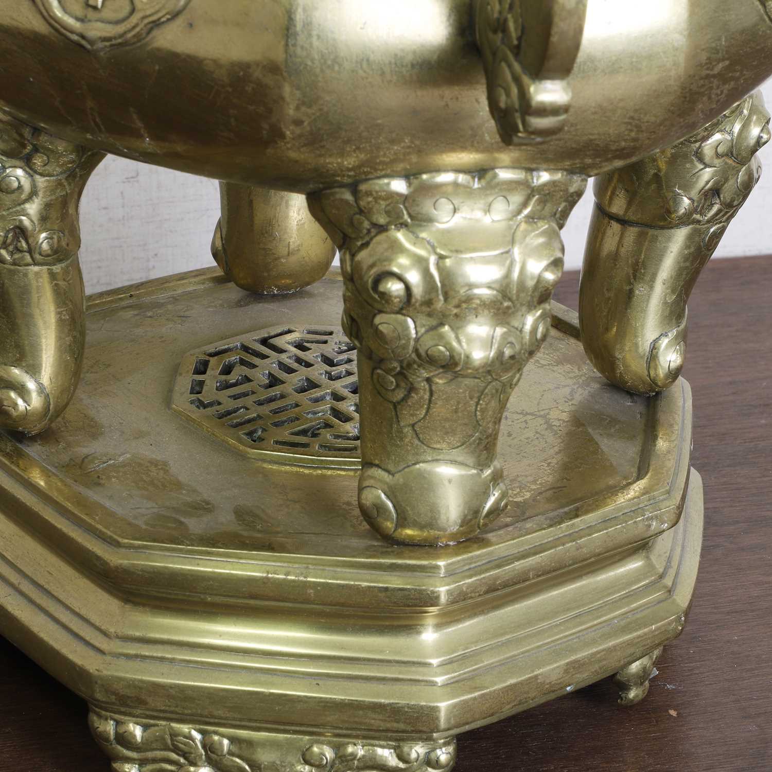 A Chinese brass incense burner, - Image 7 of 8