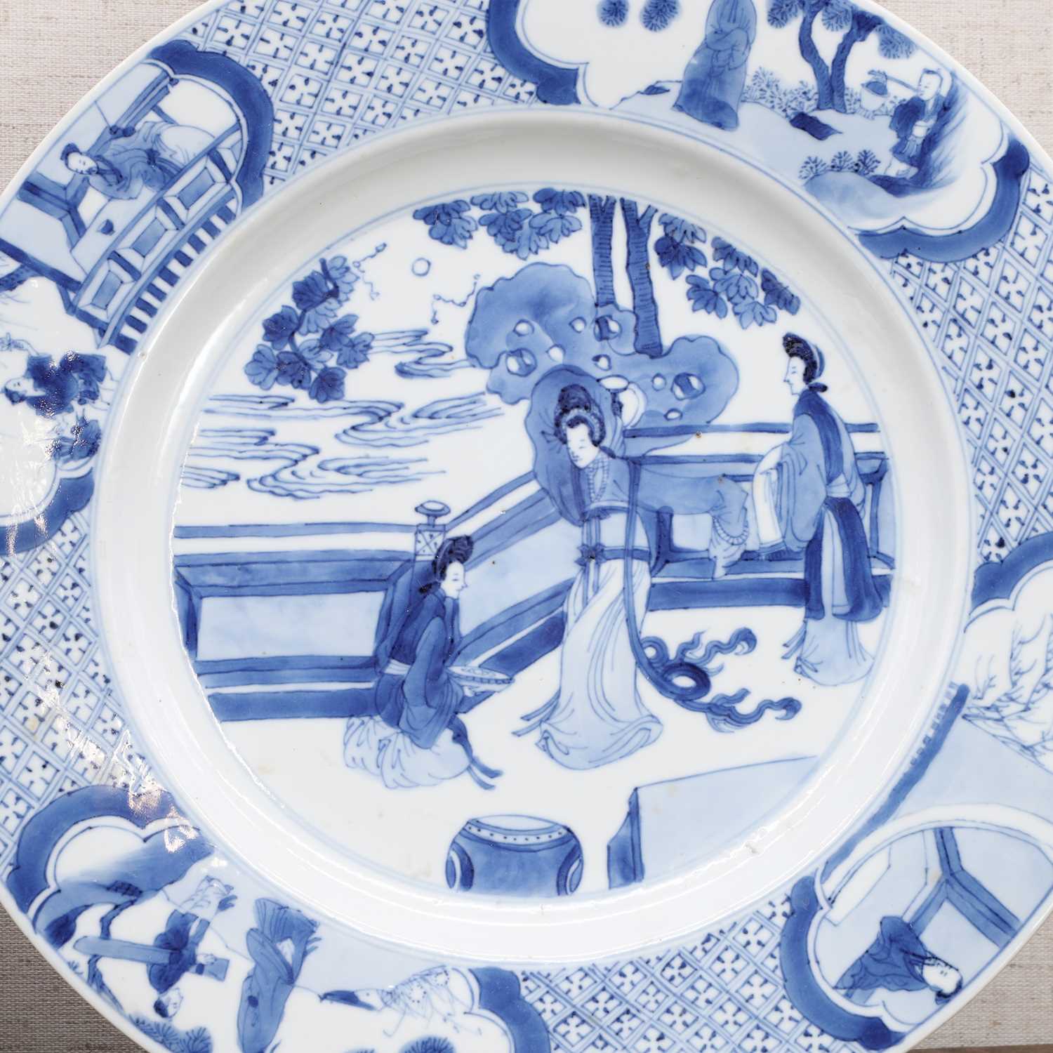 Two Chinese blue and white plates, - Image 3 of 4