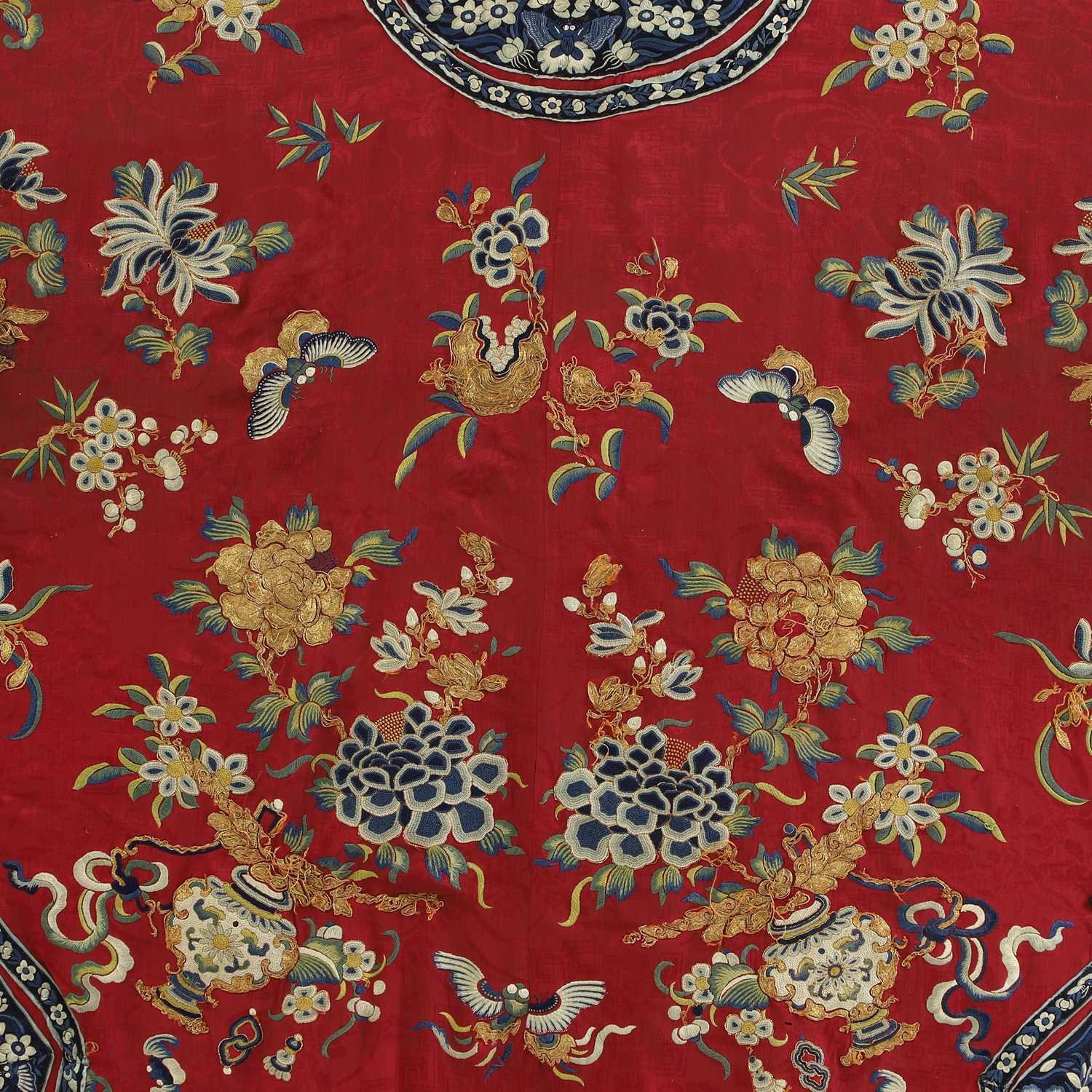 Two Chinese garments, - Image 15 of 23