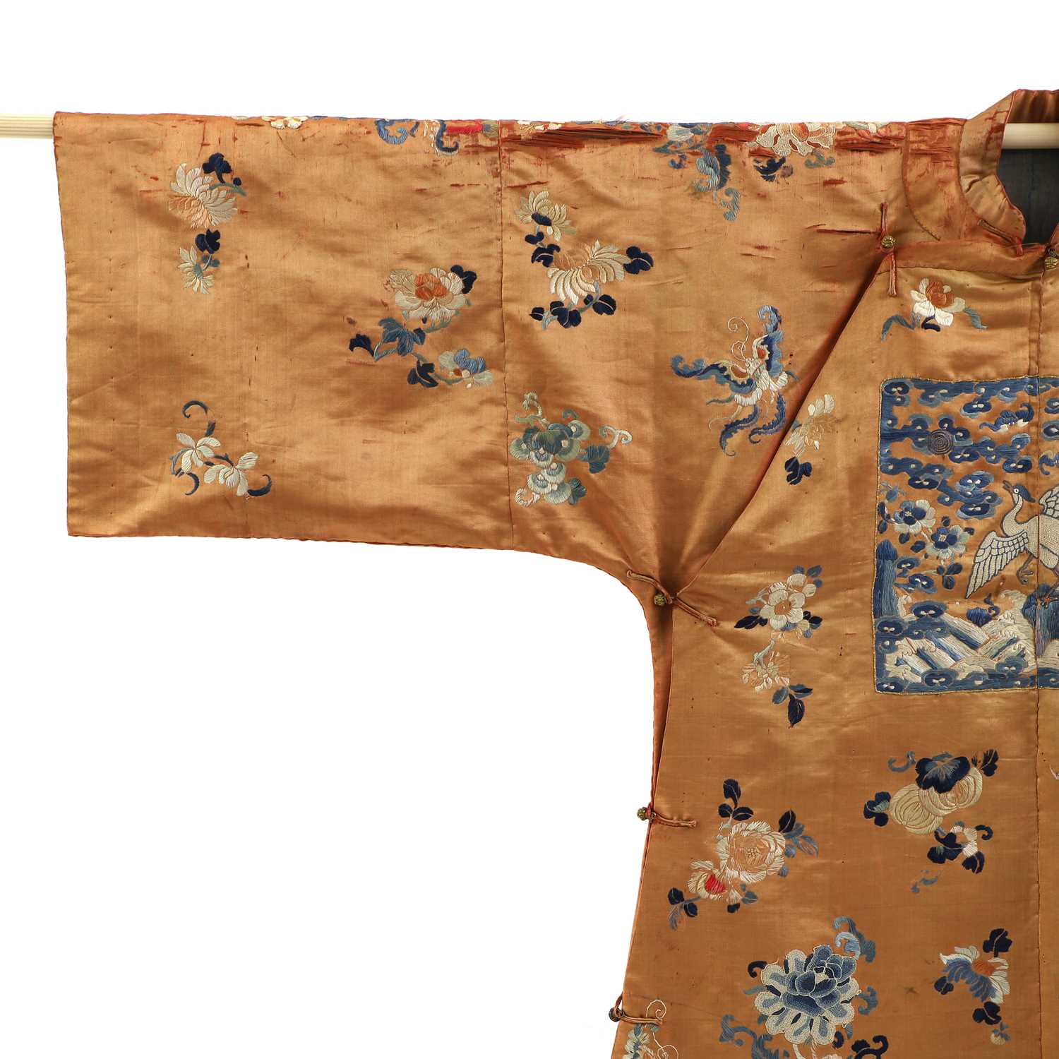 A Chinese embroidered robe, - Image 4 of 11