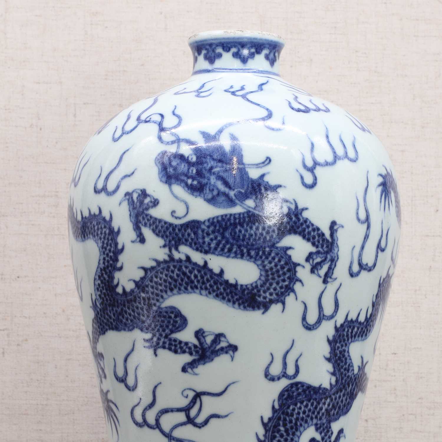 A Chinese blue and white meiping vase, - Image 10 of 12