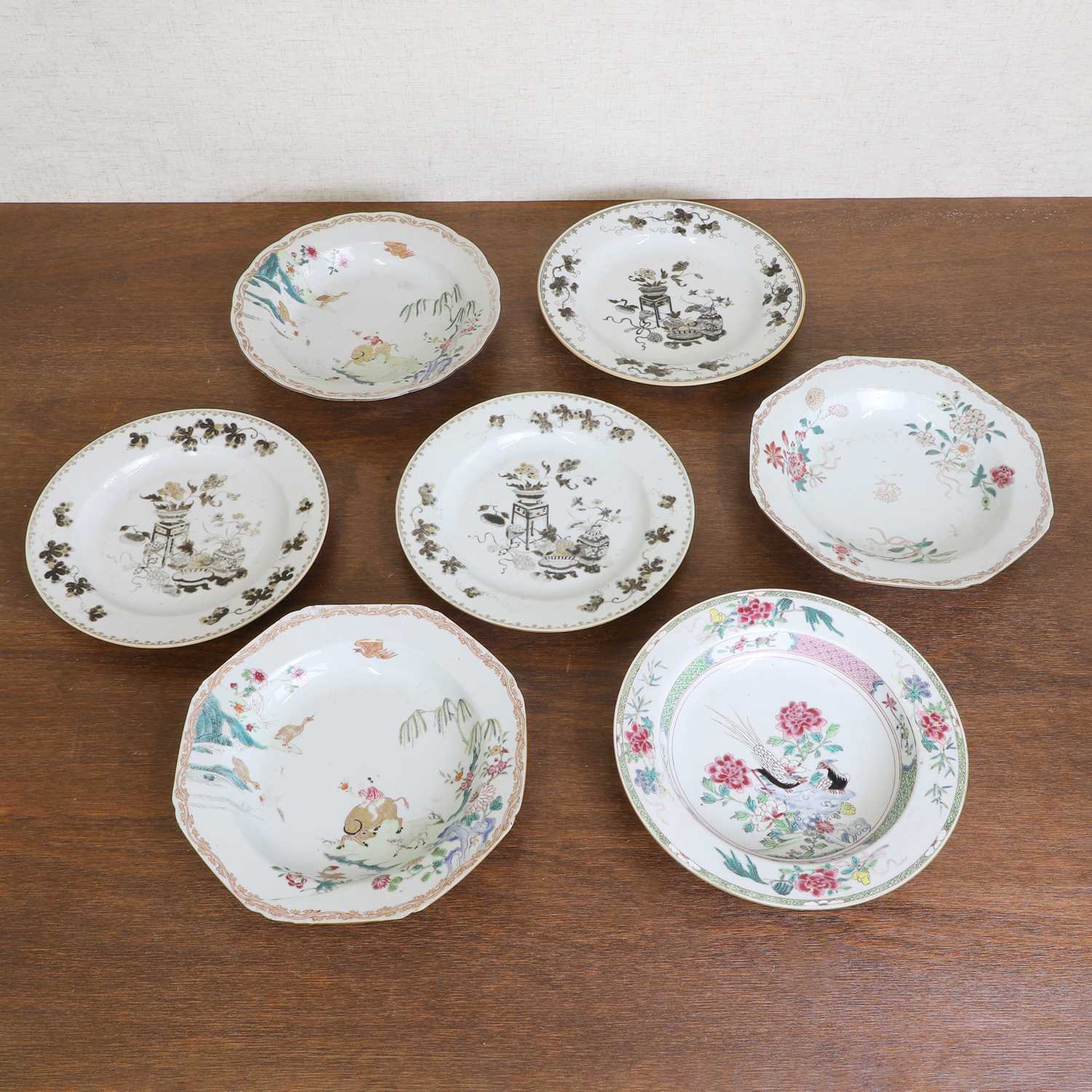 A collection of Chinese export plates, - Image 2 of 7