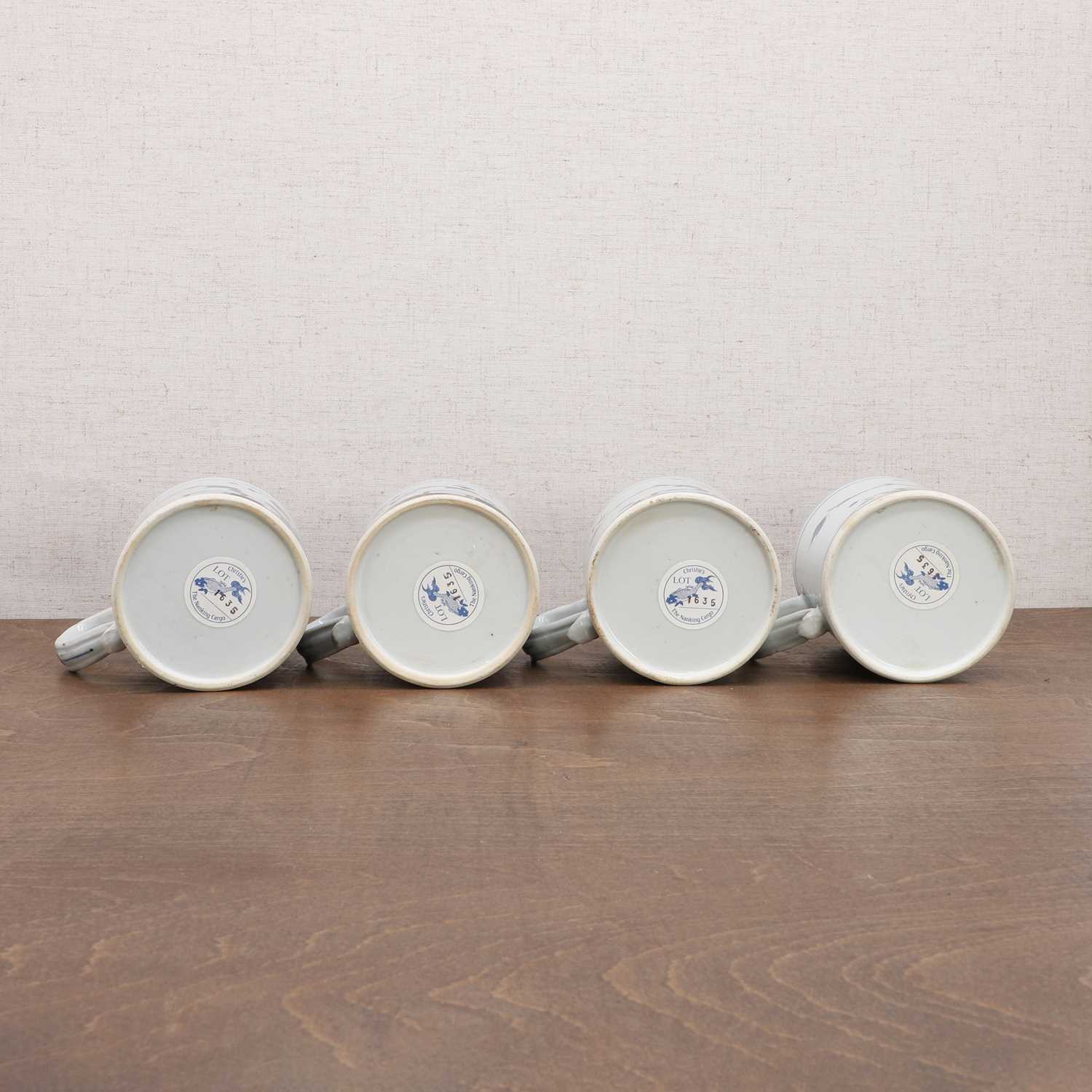 A collection of four Chinese Nanking cargo blue and white mugs, - Image 6 of 8