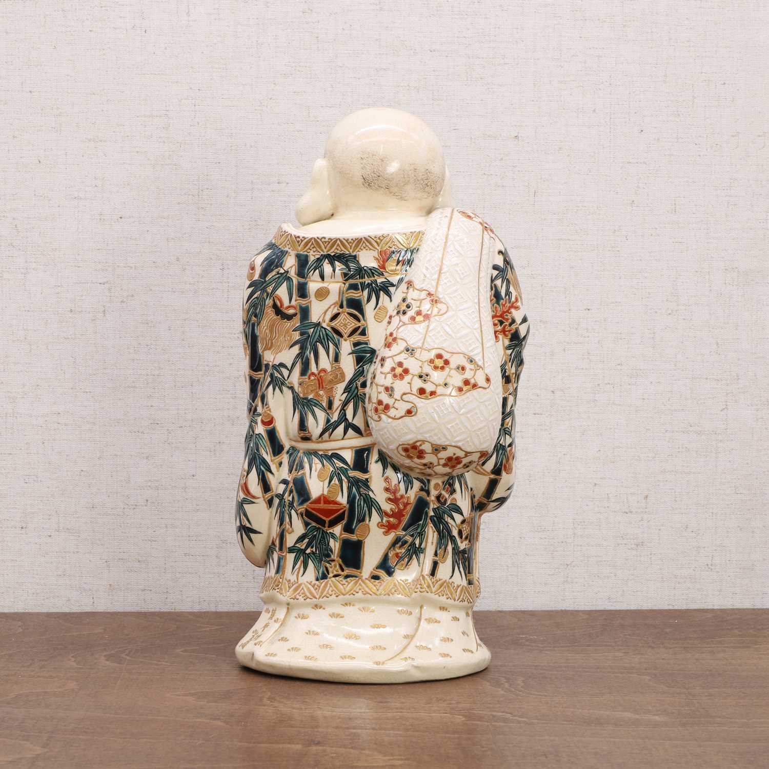 A Japanese Satsuma ware figure, - Image 3 of 7