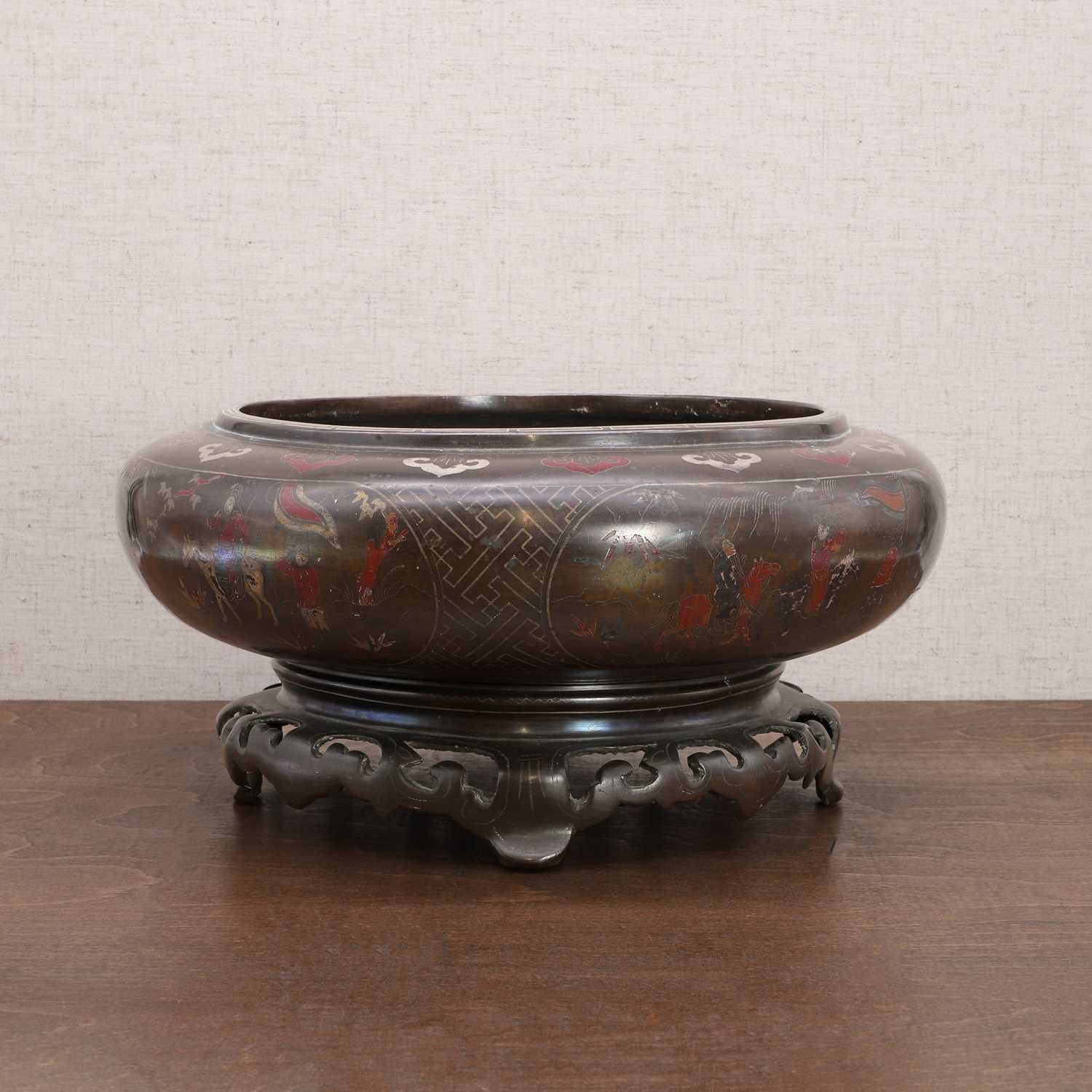 A Japanese bronze incense burner, - Image 7 of 12