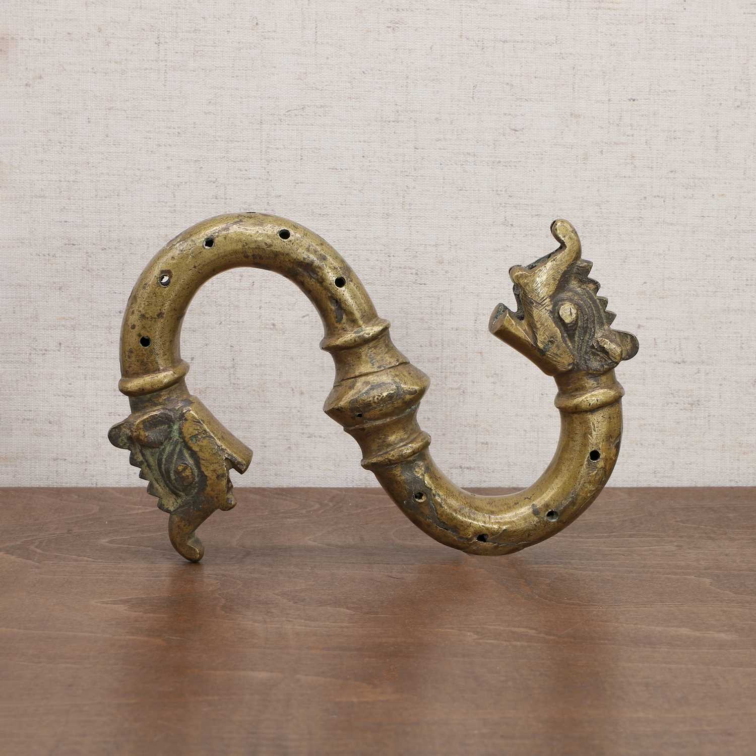 A Mughal brass door knocker, - Image 5 of 7