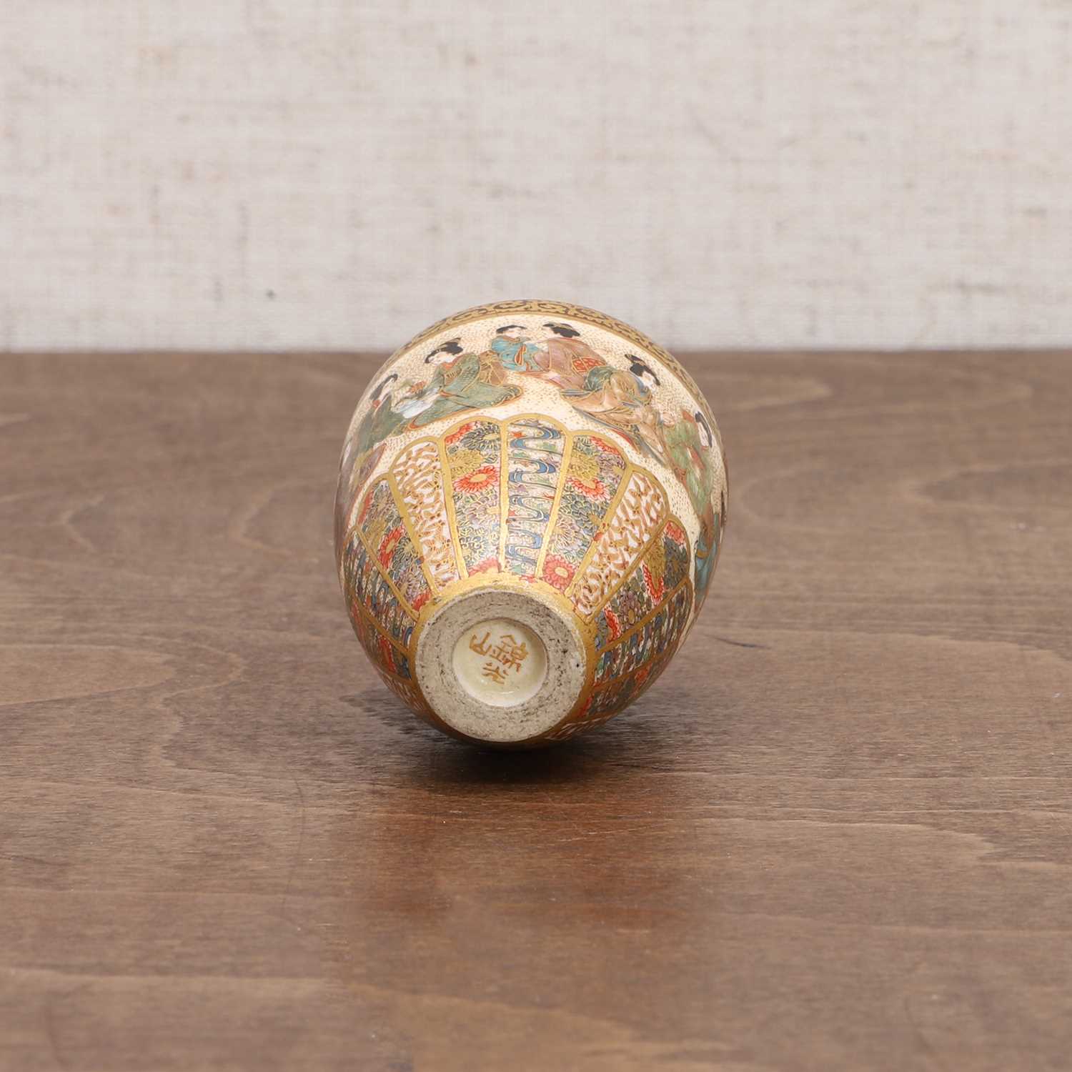 A Japanese Satsuma ware miniature vase, - Image 9 of 10