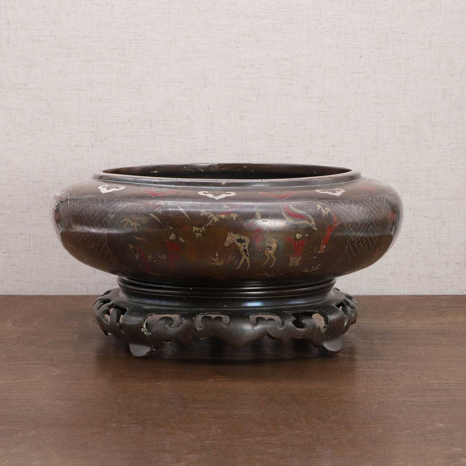 A Japanese bronze incense burner, - Image 6 of 12