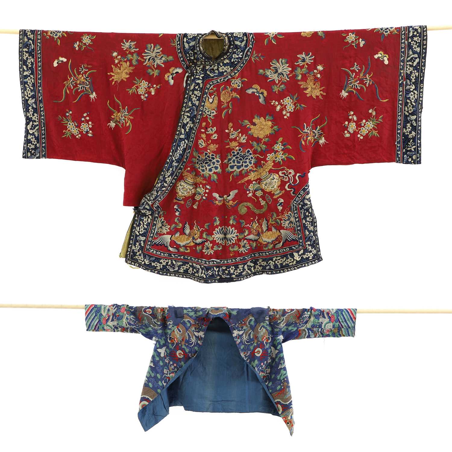 Two Chinese garments, - Bild 23 aus 23