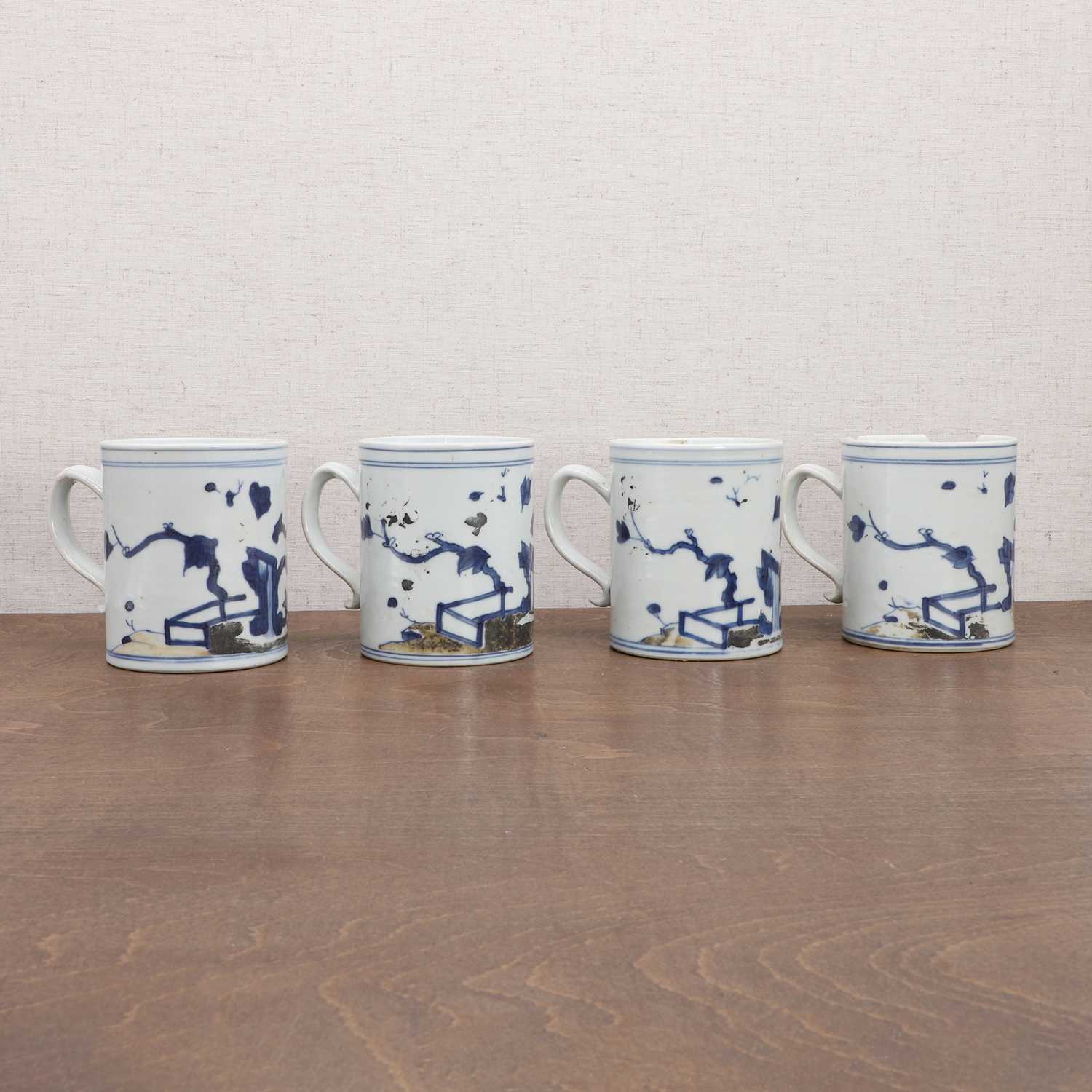 A collection of four Chinese Nanking cargo blue and white mugs, - Image 2 of 8