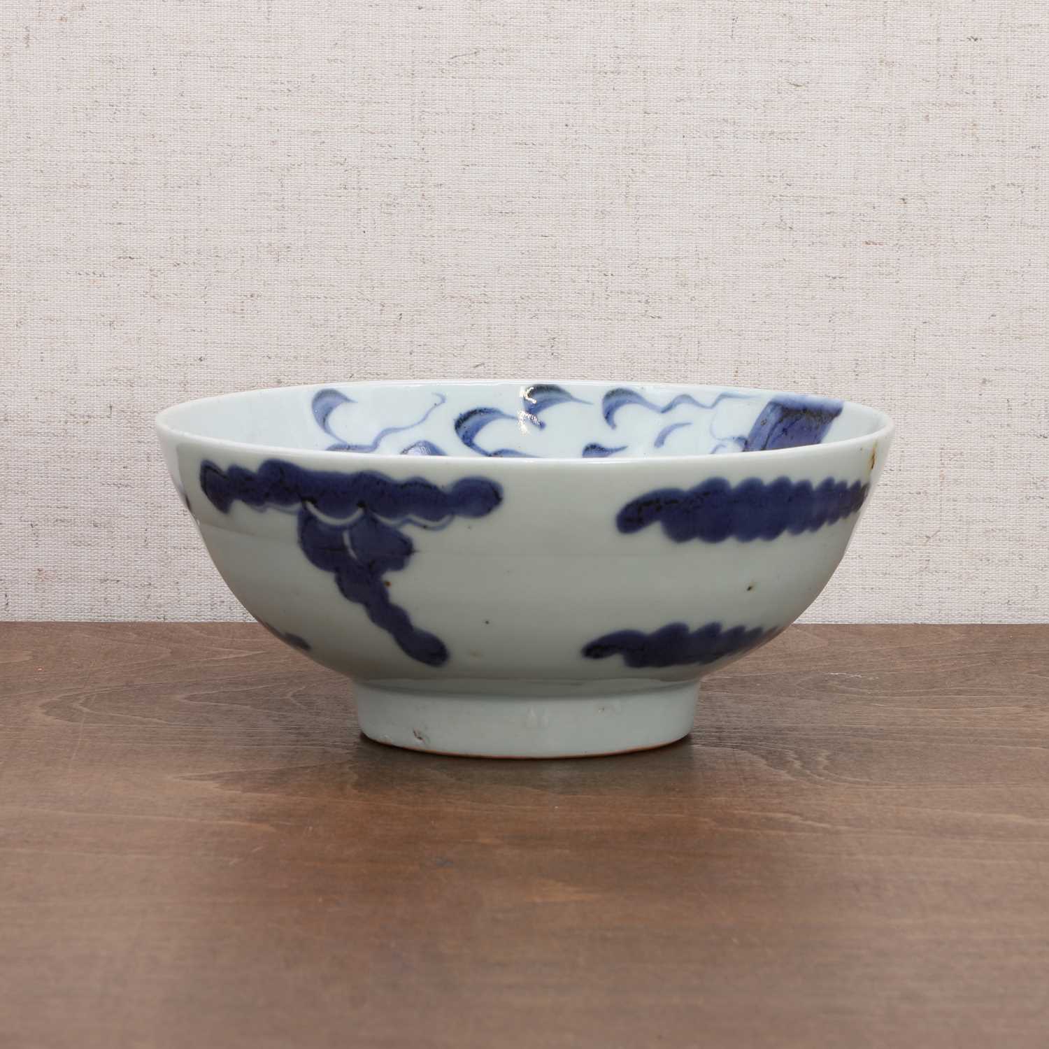 A Chinese blue and white bowl, - Image 6 of 16