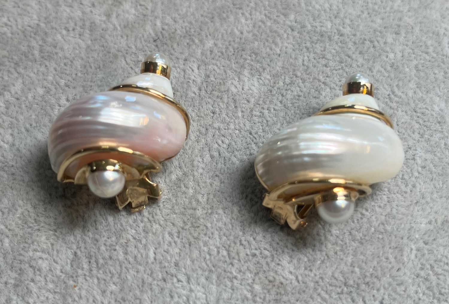 A pair of Turbo Shell clip earrings, by Seaman Schepps, - Image 4 of 5