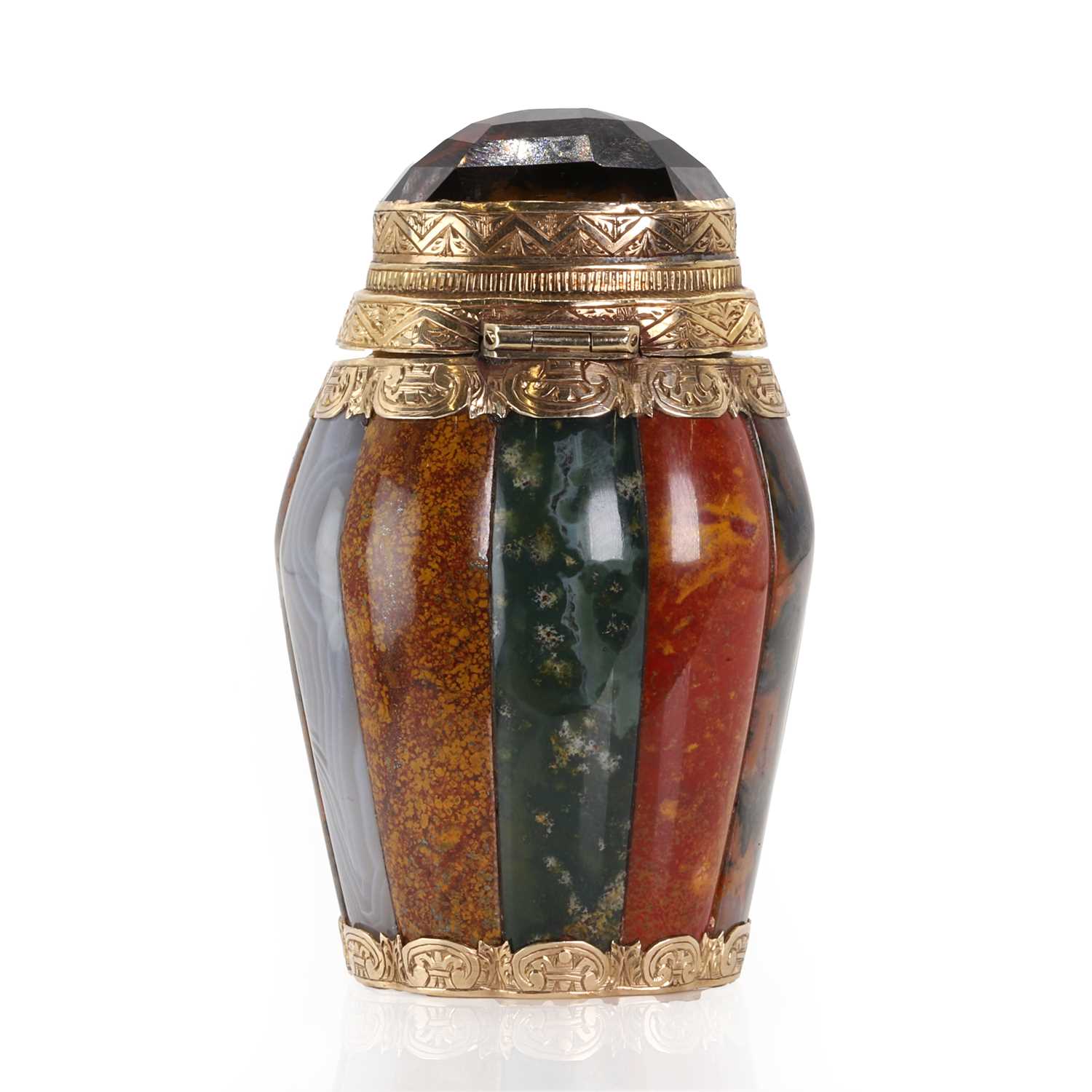 A Scottish Victorian gold mounted agate vinaigrette, c.1850, - Image 5 of 17