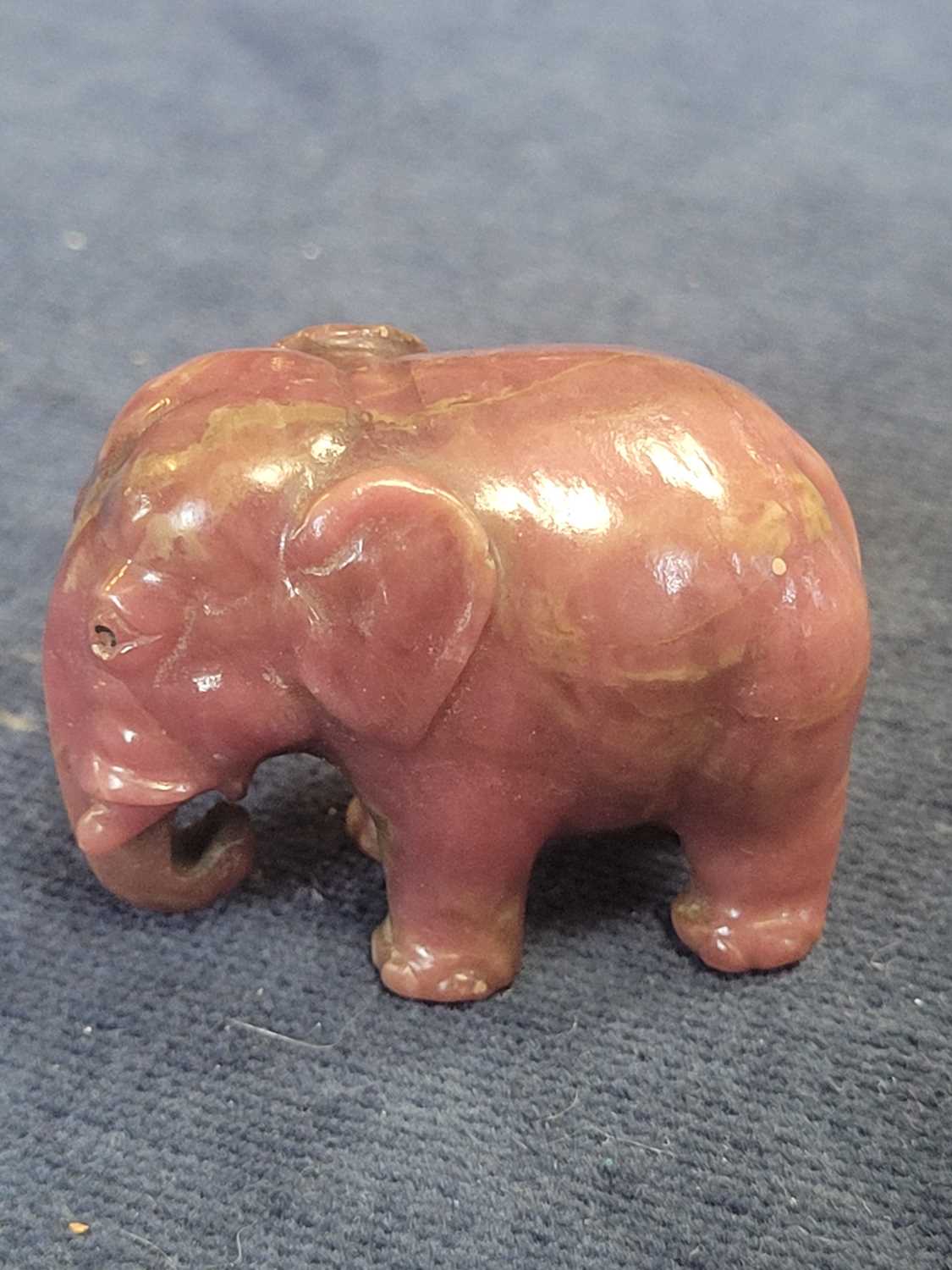 A hardstone model of an elephant, probably by Fabergé, c.1900, - Image 7 of 8