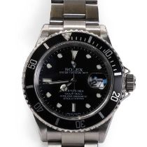 A gentlemen's stainless steel Rolex Submariner automatic watch, c.2006,