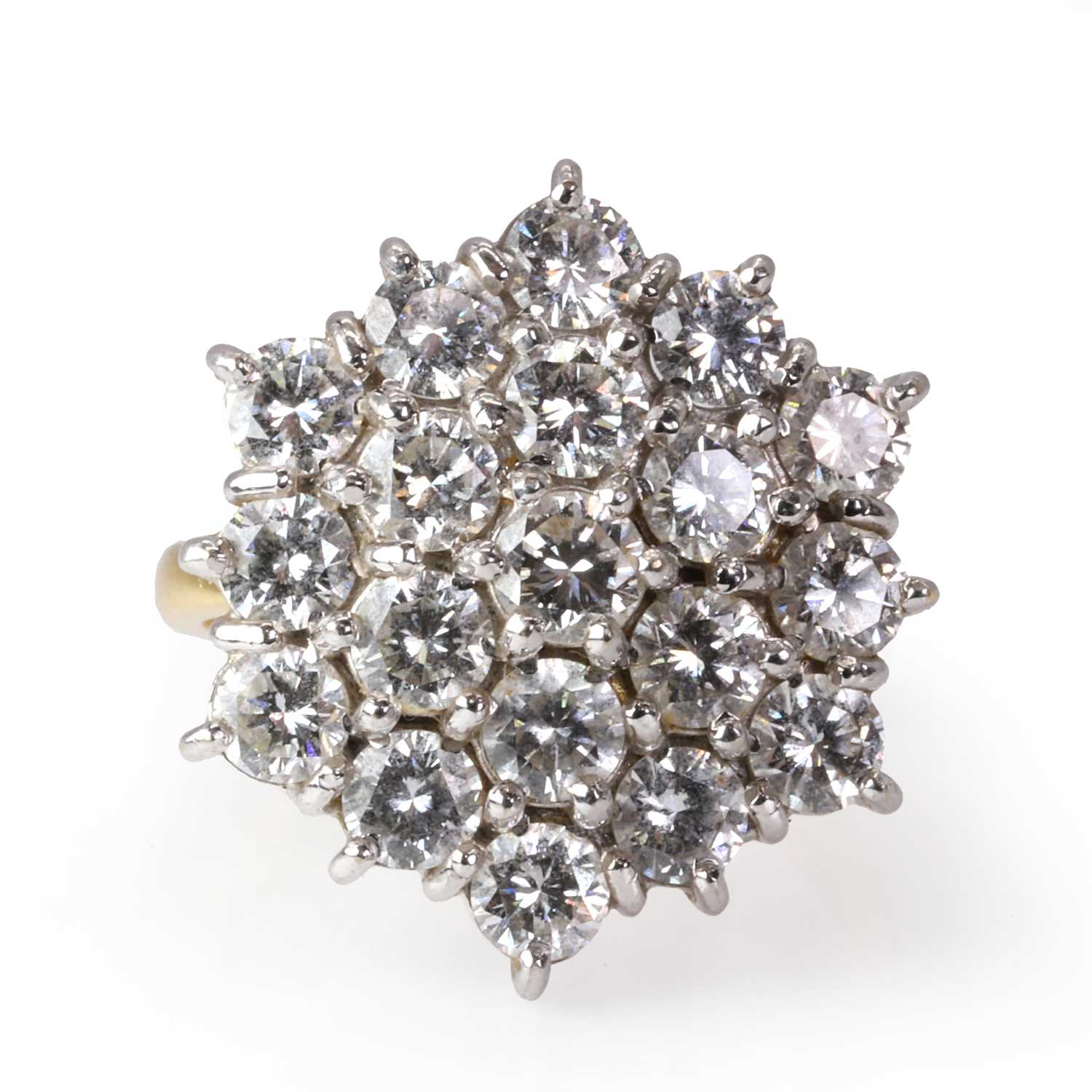 An 18ct gold diamond cluster ring, - Image 2 of 5