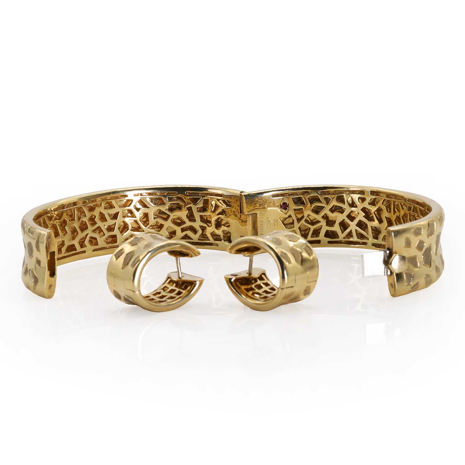 An 18ct gold 'Giraffe' bangle and earring set, by Roberto Coin, - Image 2 of 5