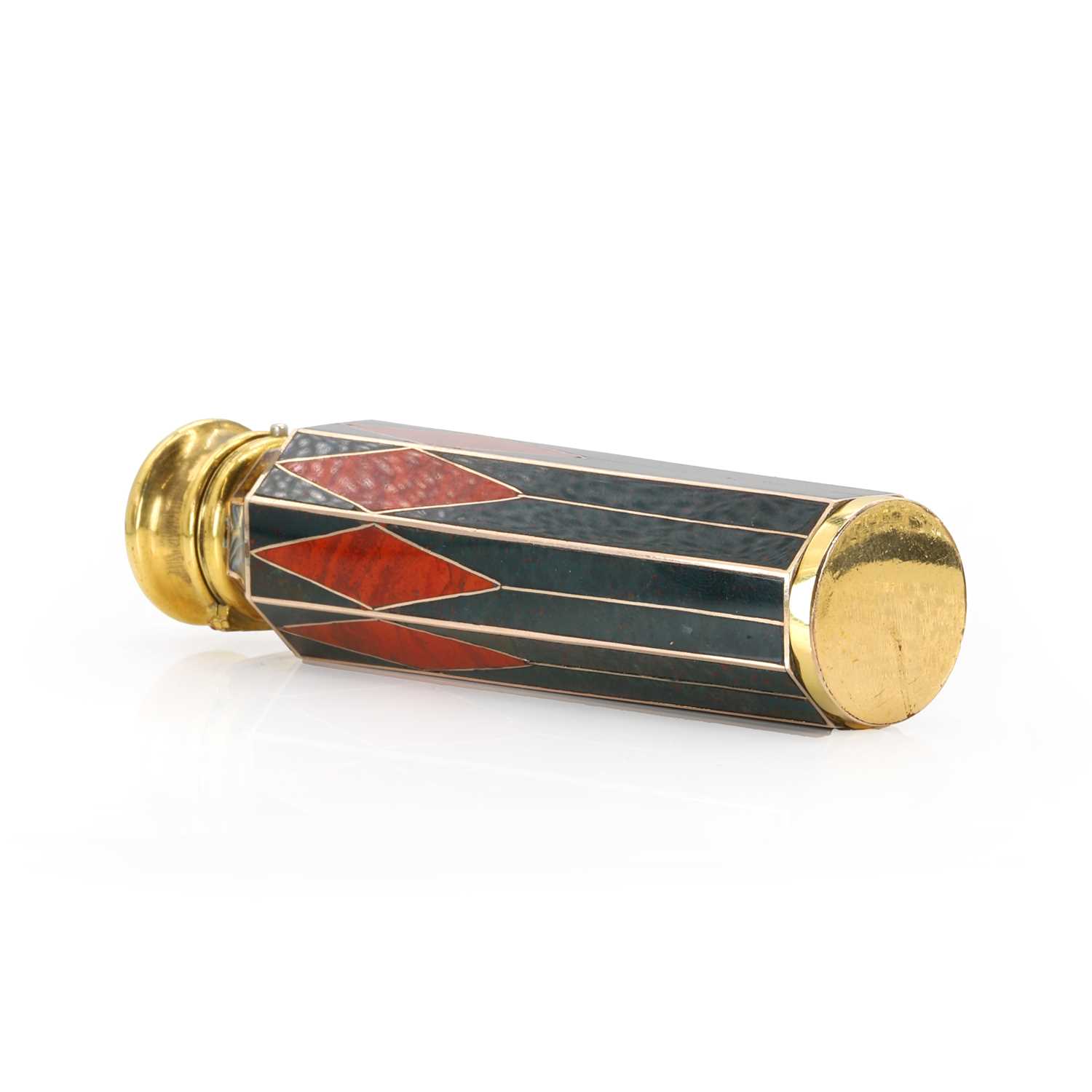 A rolled gold hardstone perfume flask, - Image 7 of 23