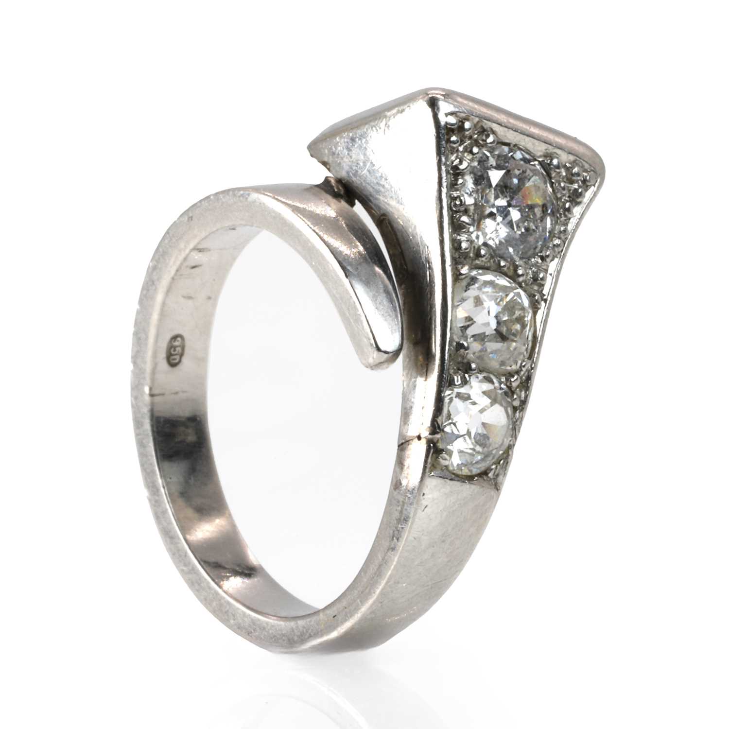 A Continental platinum diamond ring, - Image 2 of 5